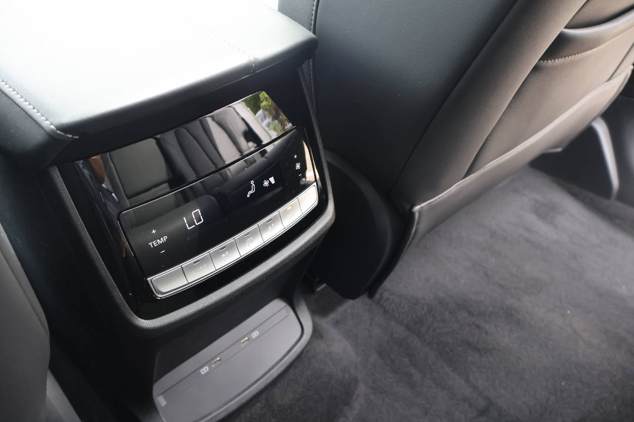 MG S9 1.5 PHEV Premium-image-14