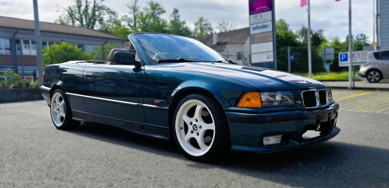 BMW 318i-image-3