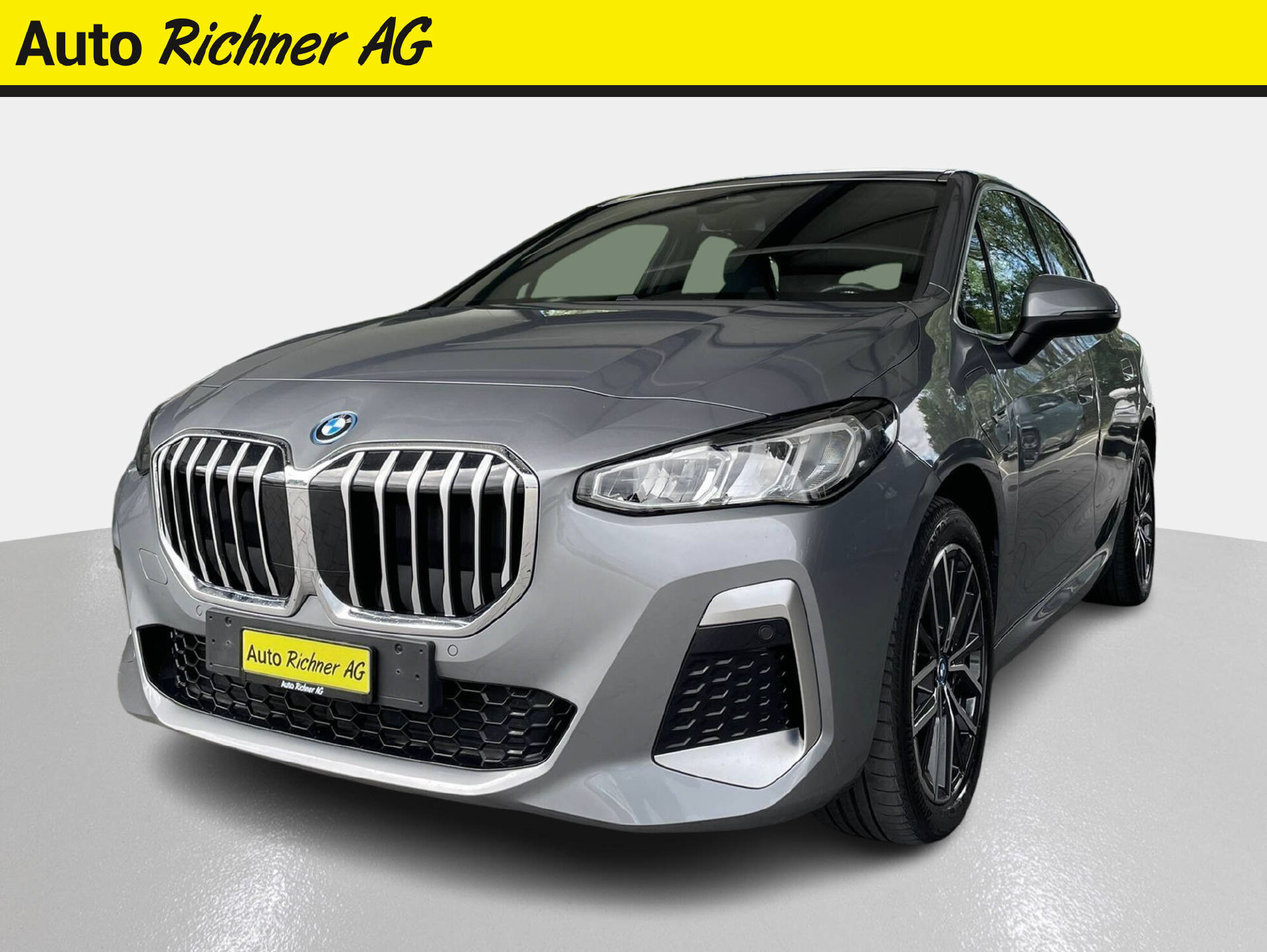 BMW 225e xDrive paddles Active Tourer-image-1