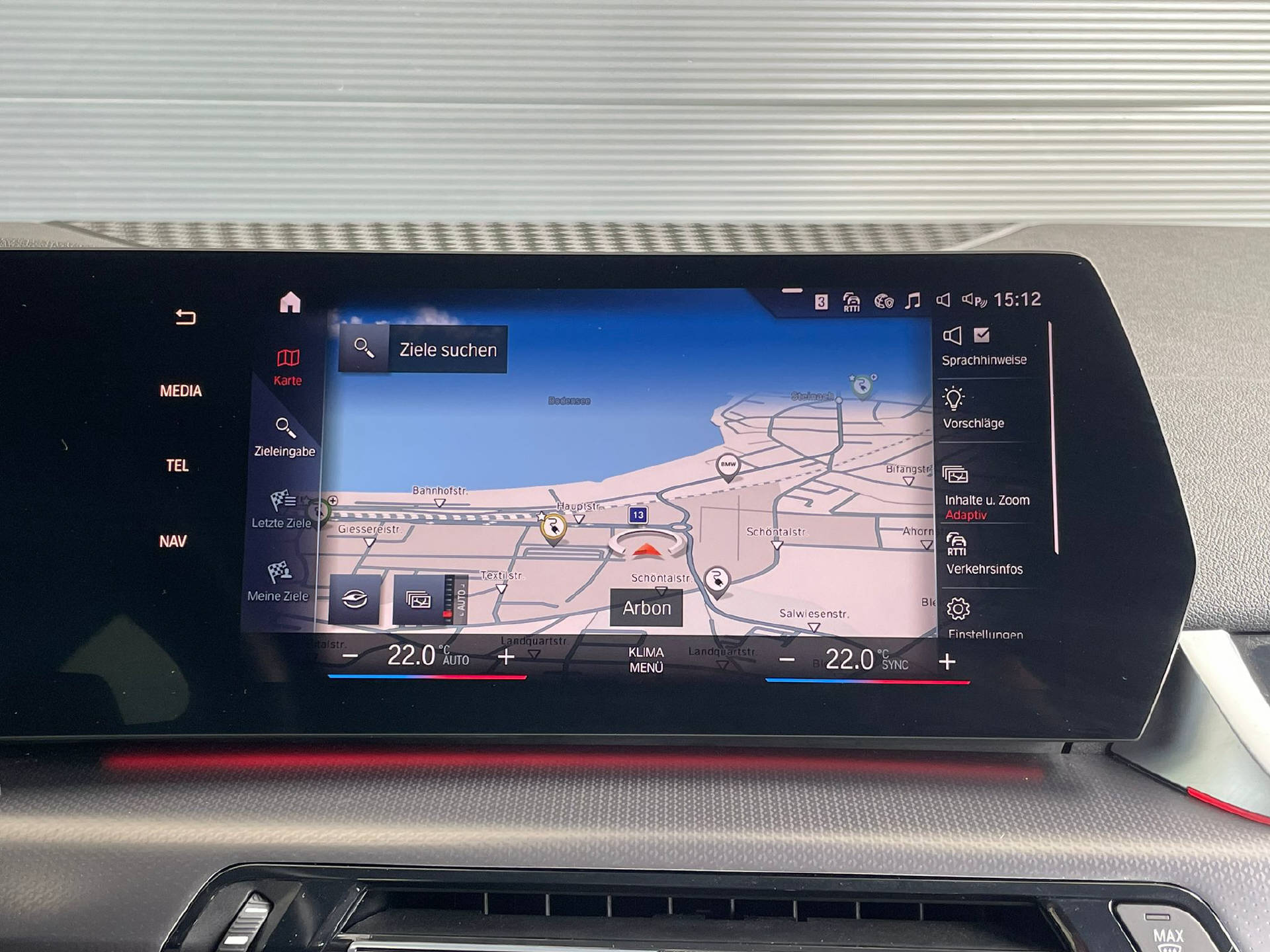 BMW 225e xDrive paddles Active Tourer-image-11