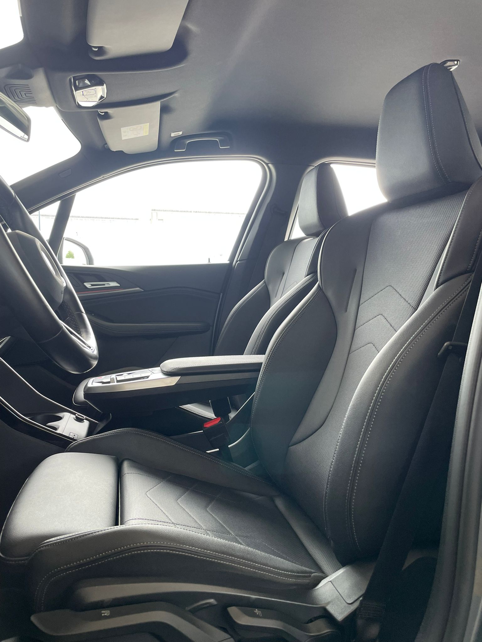 BMW 225e xDrive paddles Active Tourer-image-5