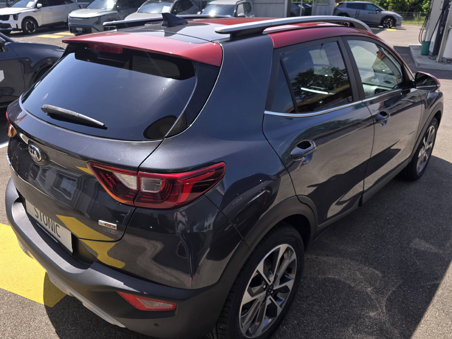 KIA Stonic 1.0 T-GDi-image-3