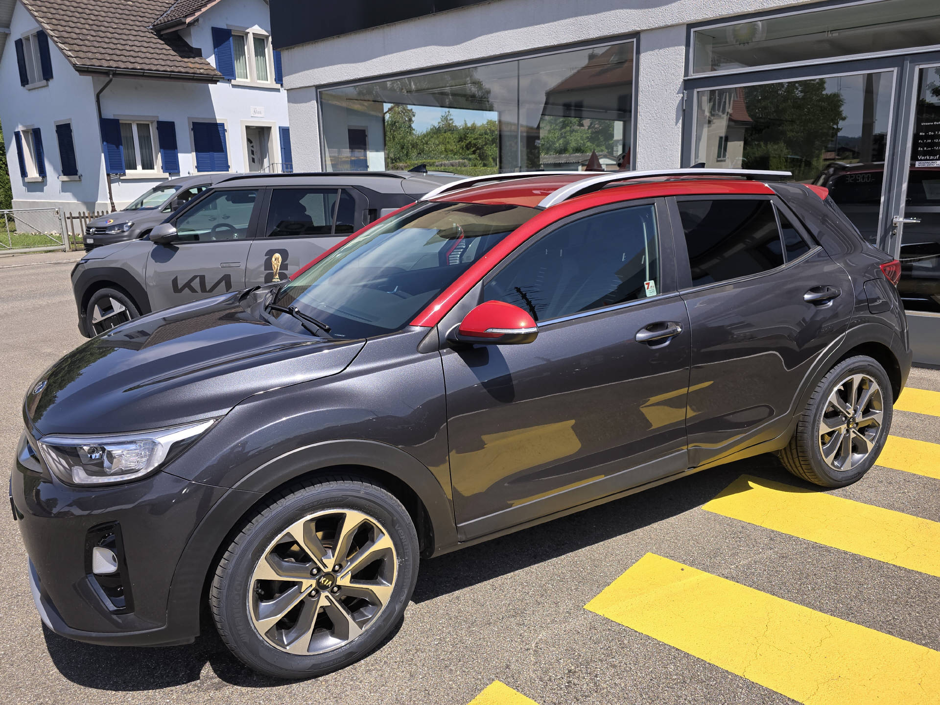 KIA Stonic 1.0 T-GDi-image-1