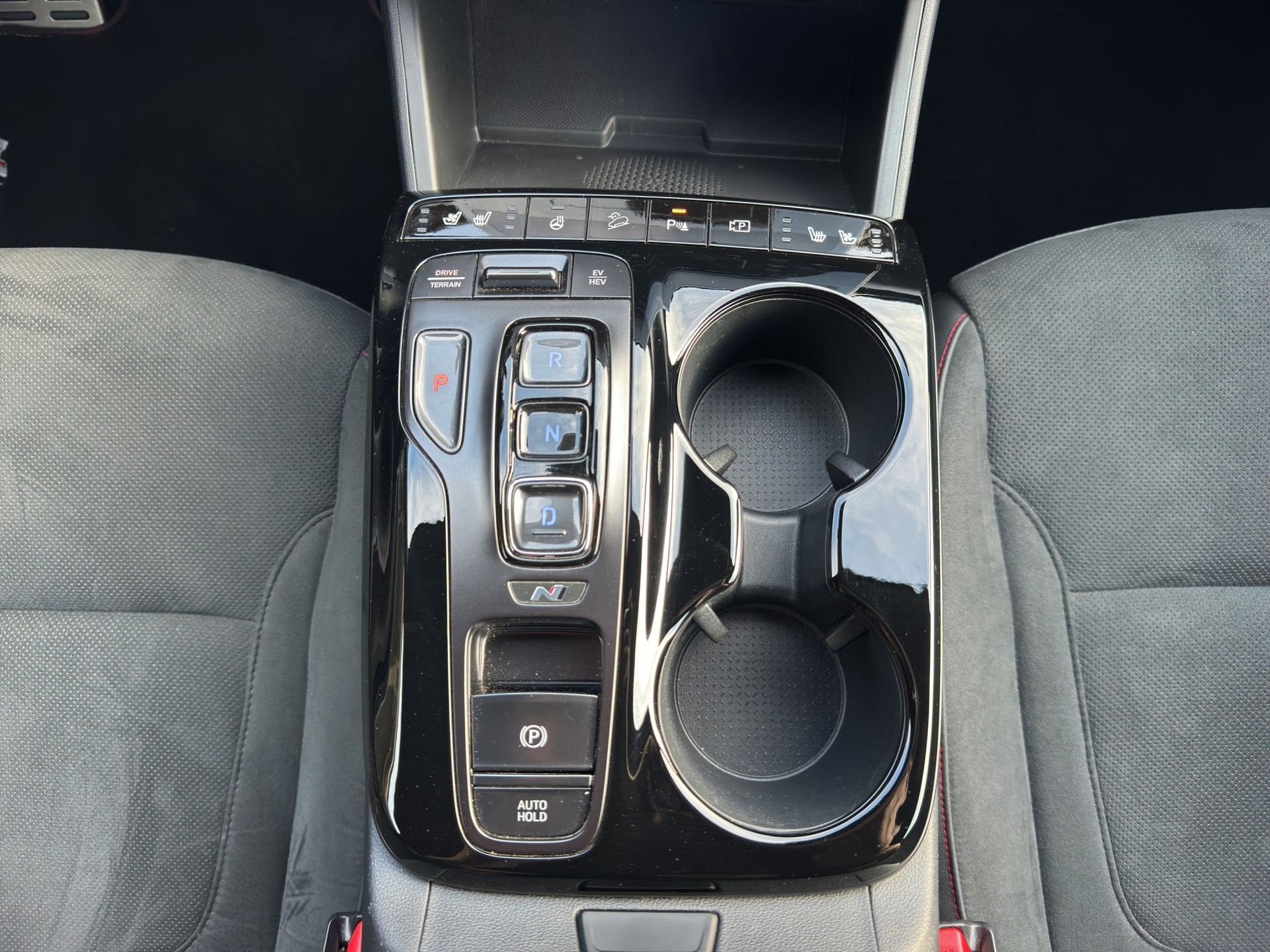 HYUNDAI Tucson 1.6 TGDI PHEV N Line LUX pack 4WD-image-6