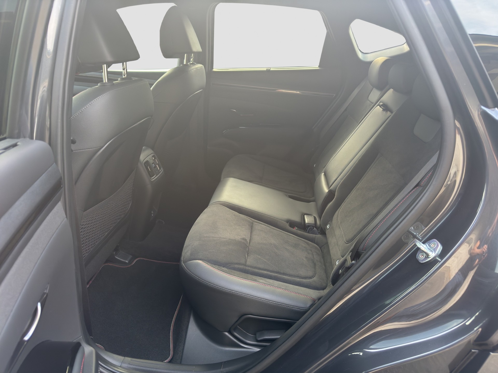 HYUNDAI Tucson 1.6 TGDI PHEV N Line LUX pack 4WD-image-10