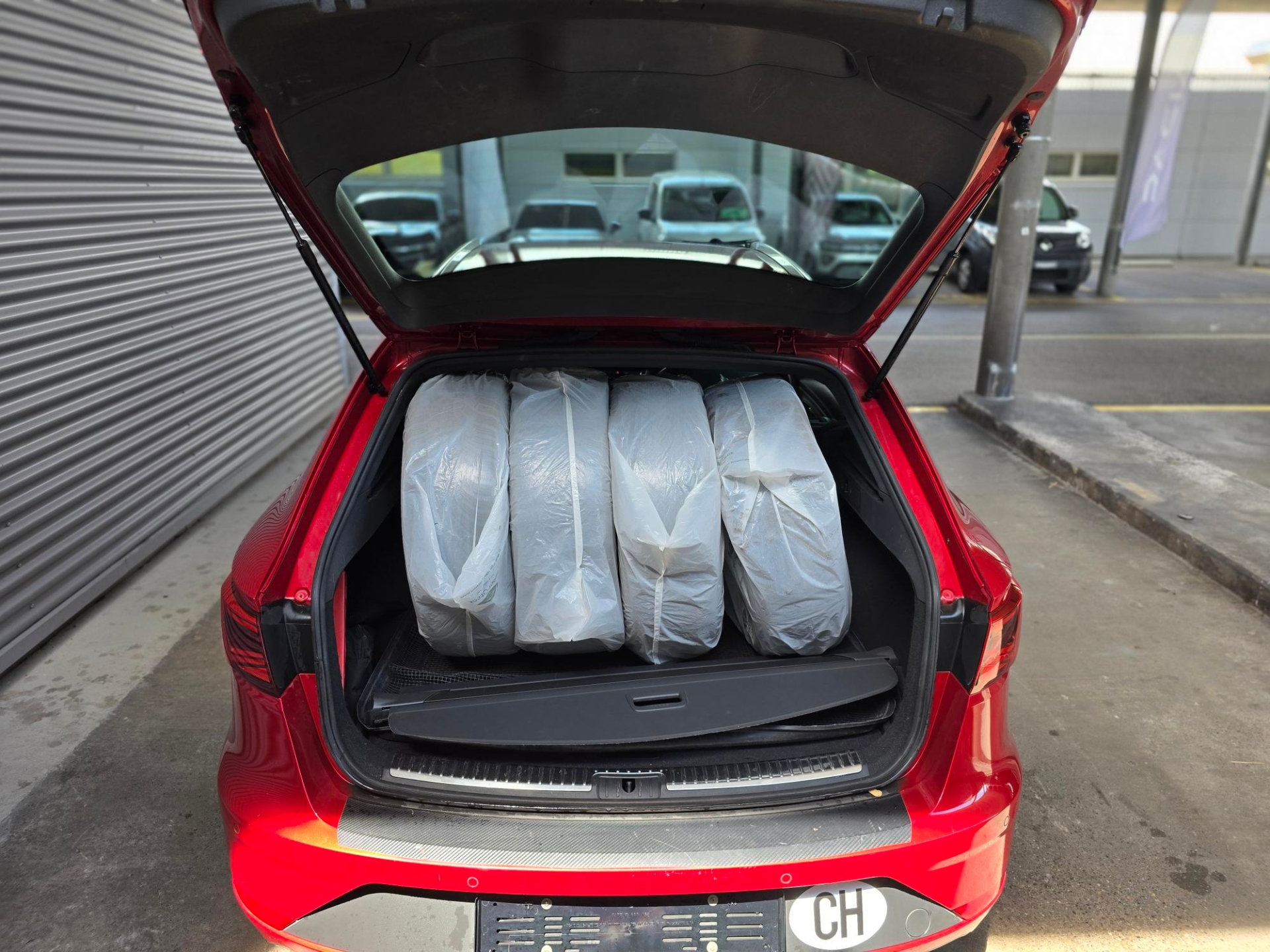 SEAT Leon ST 1.5 TGI FR DSG-image-6