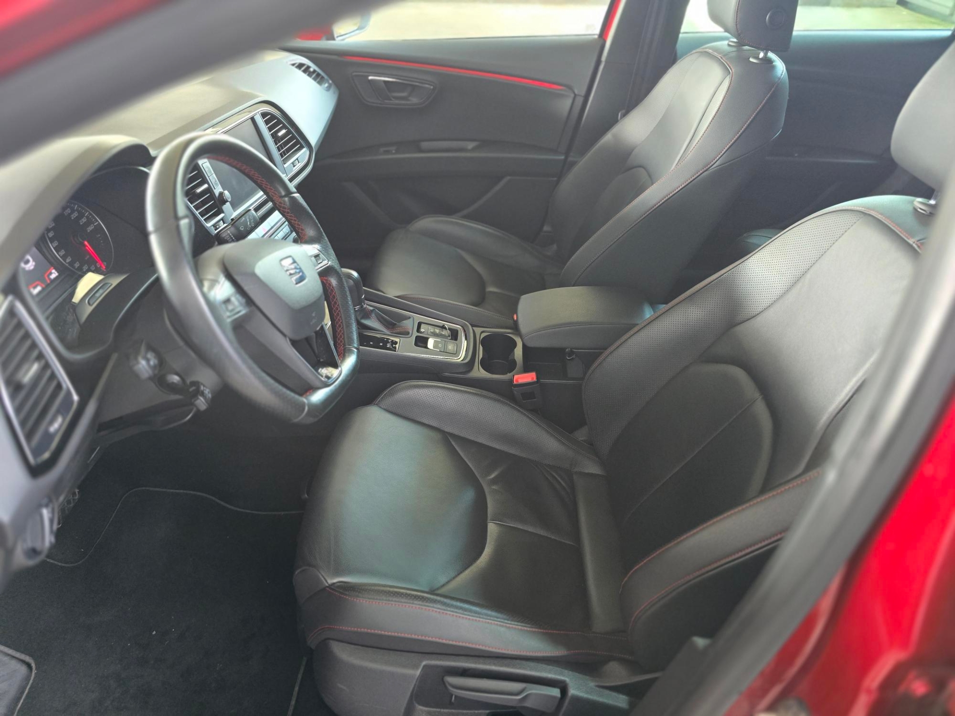 SEAT Leon ST 1.5 TGI FR DSG-image-7
