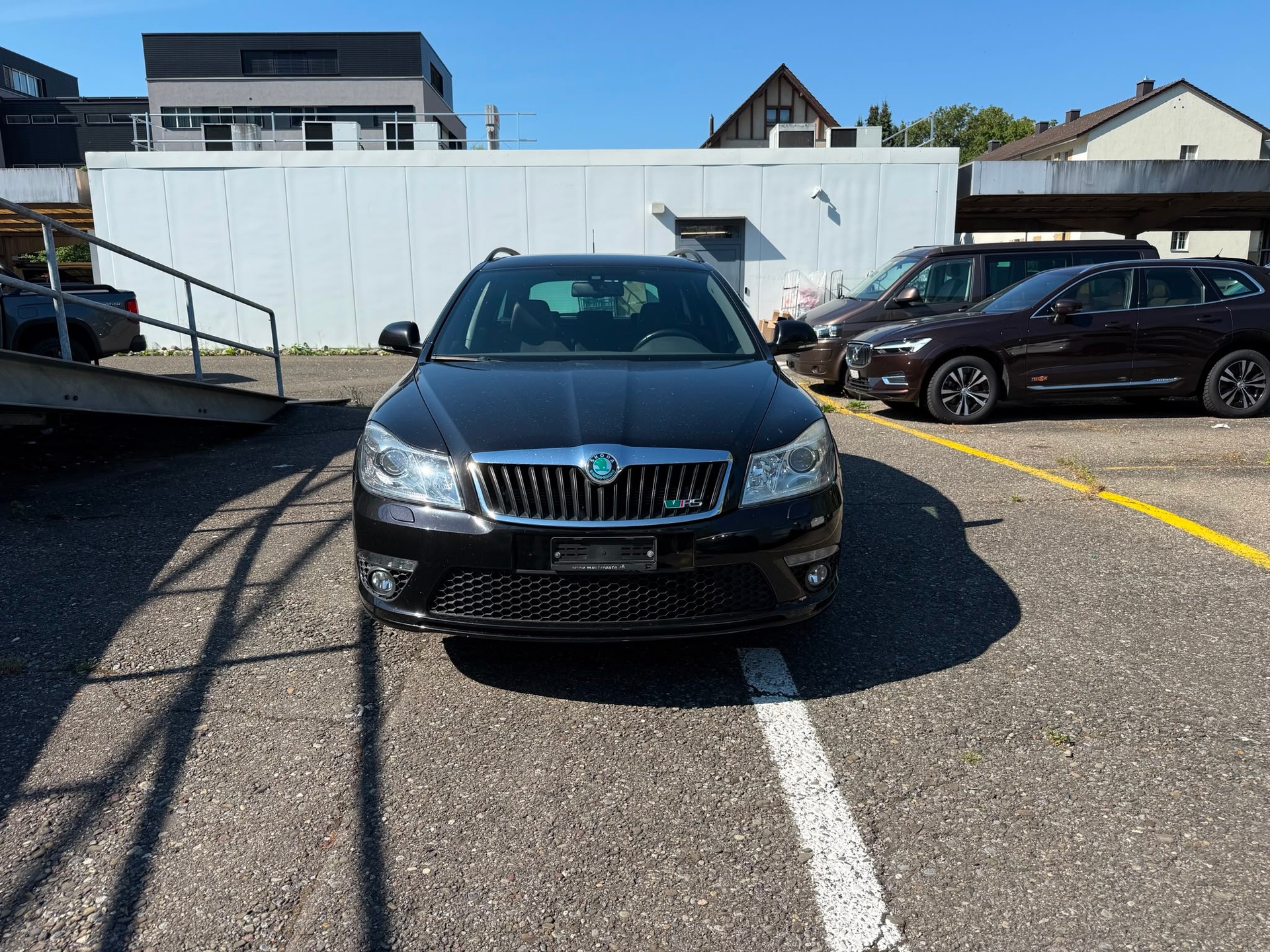 SKODA Octavia Combi 2.0 TSI RS-image-1