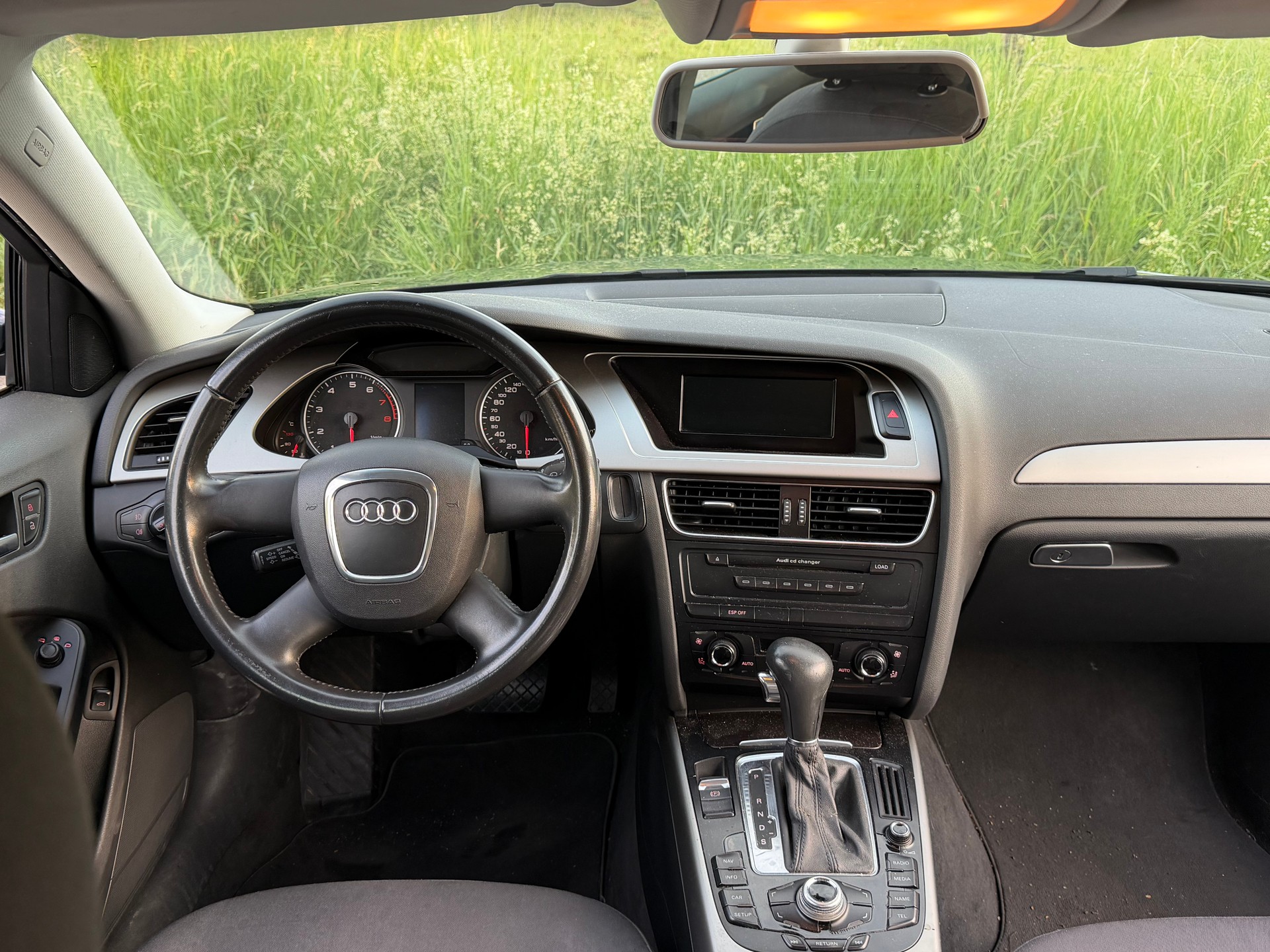 AUDI 2.0 TFSI 180 M-Tronic-image-3