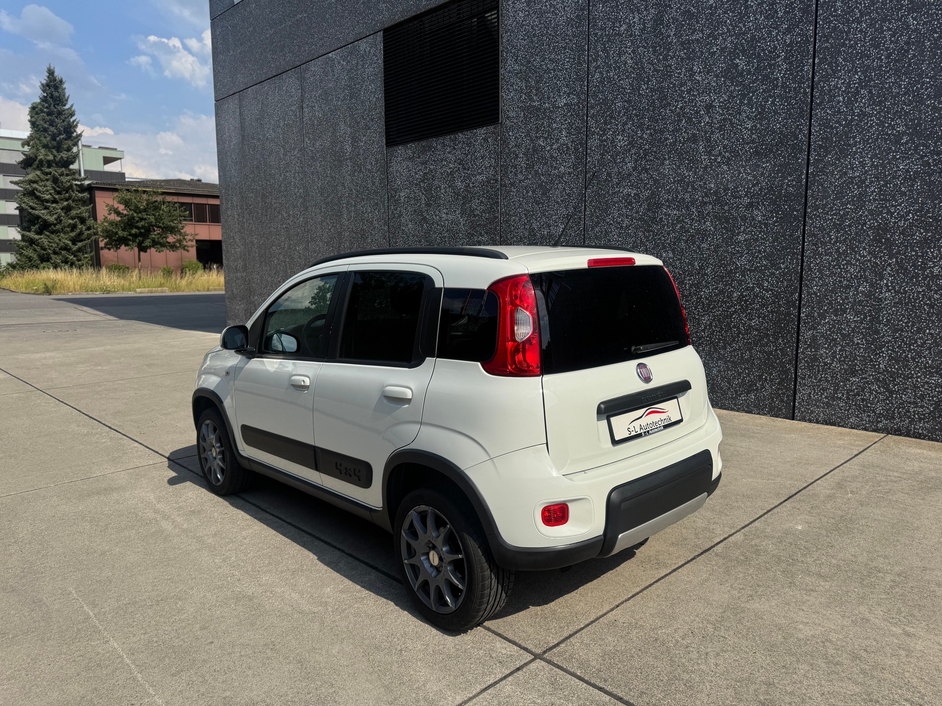 FIAT Panda 1.3 MJ Pop 4x4-image-4