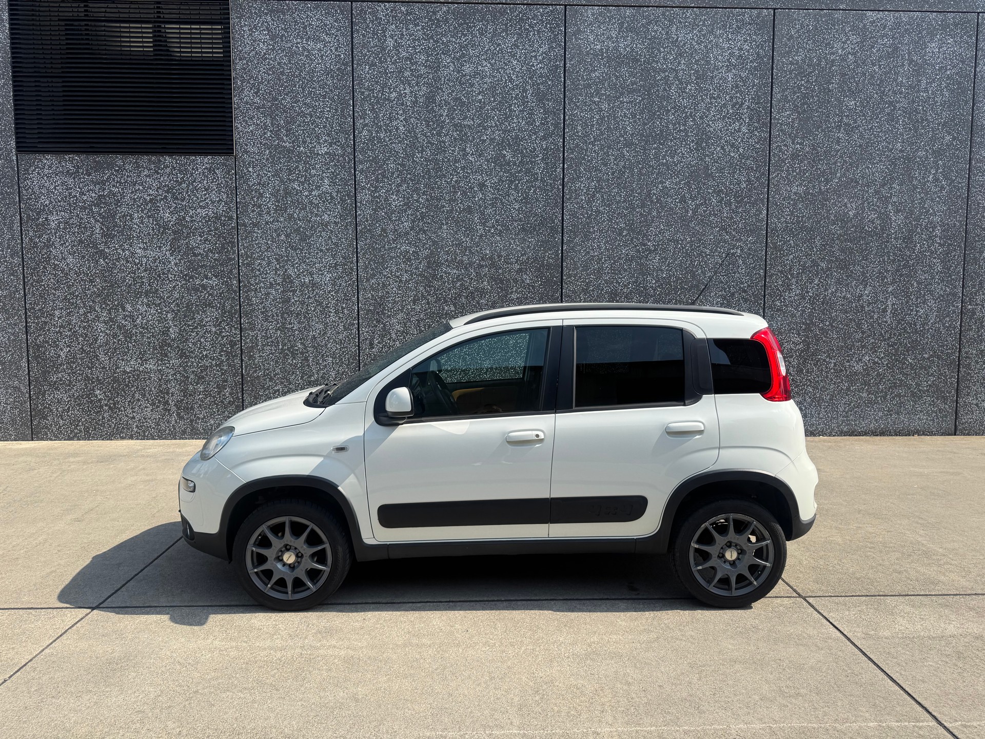 FIAT Panda 1.3 MJ Pop 4x4-image-3