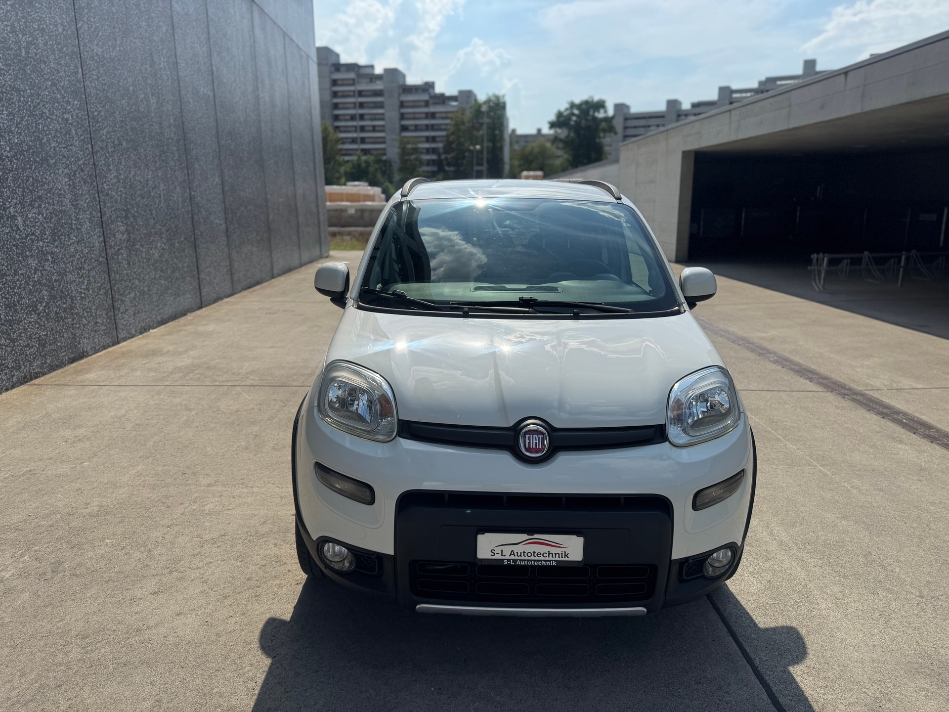 FIAT Panda 1.3 MJ Pop 4x4-image-1