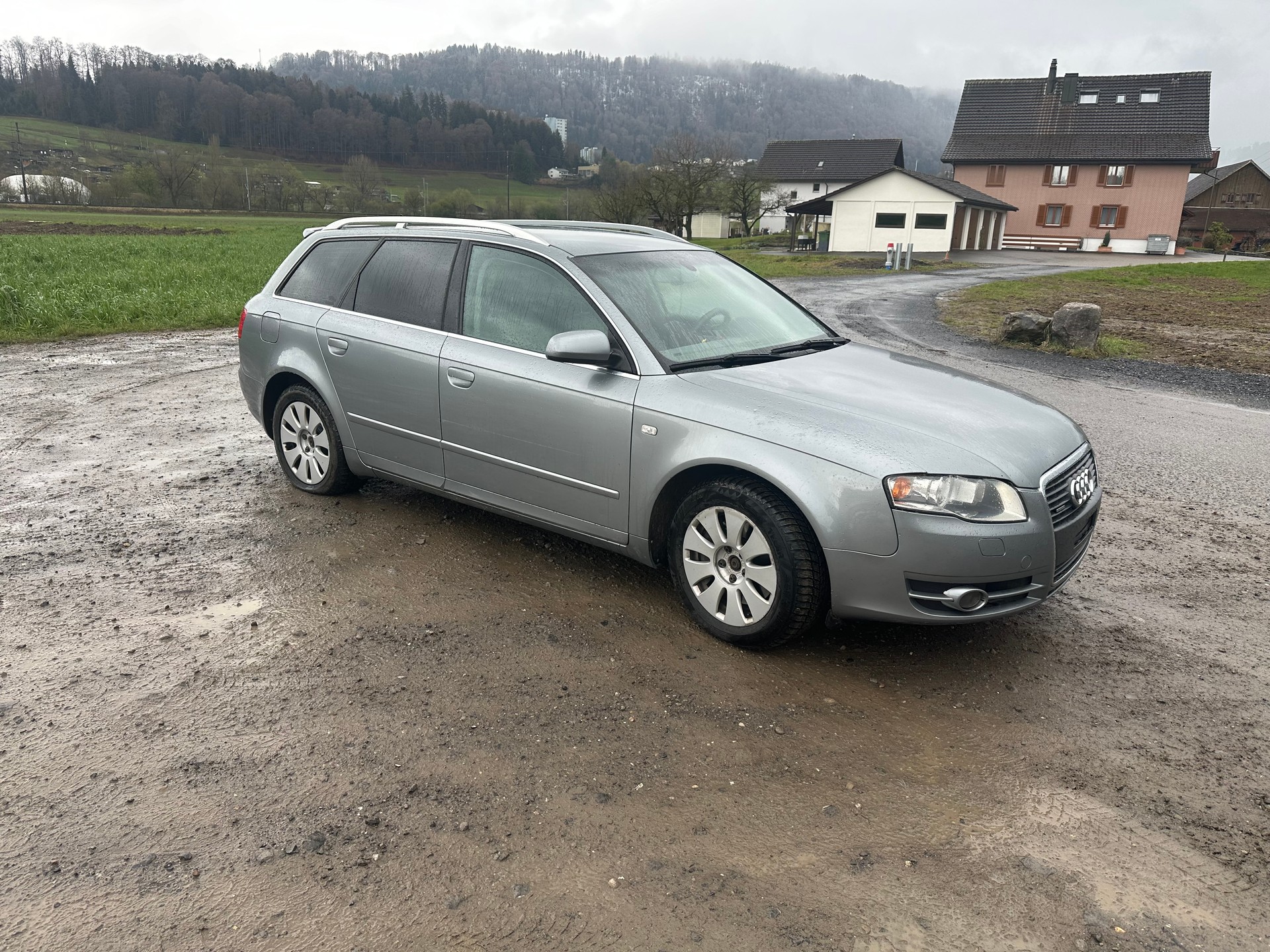 AUDI A4 Avant 3.0 V6 TDI quattro-image-3