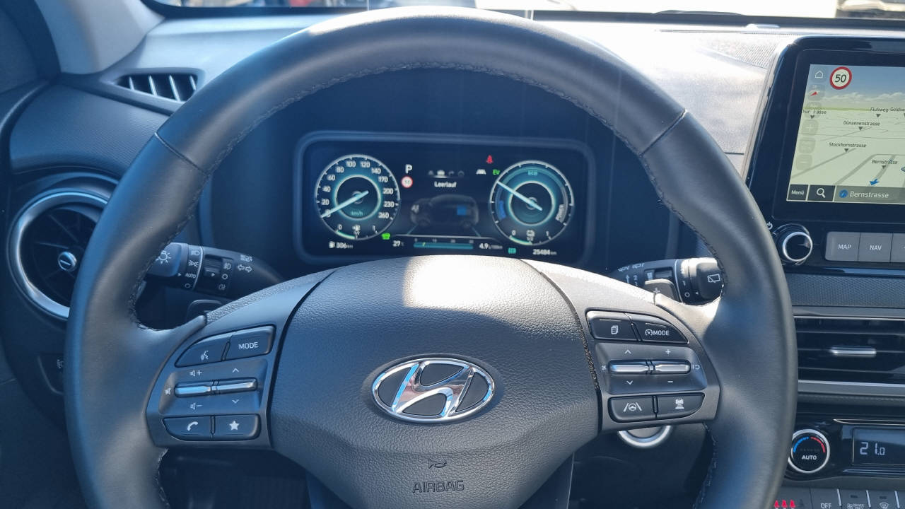 HYUNDAI Kona 1.6 GDi Hybrid Vertex-image-9