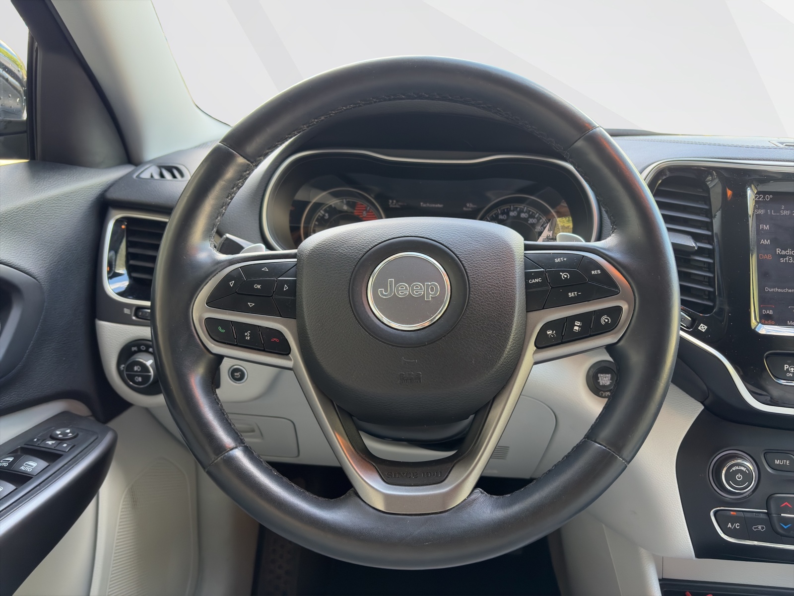 JEEP Cherokee 2.2 D 195 Limited 2 AWD-image-11