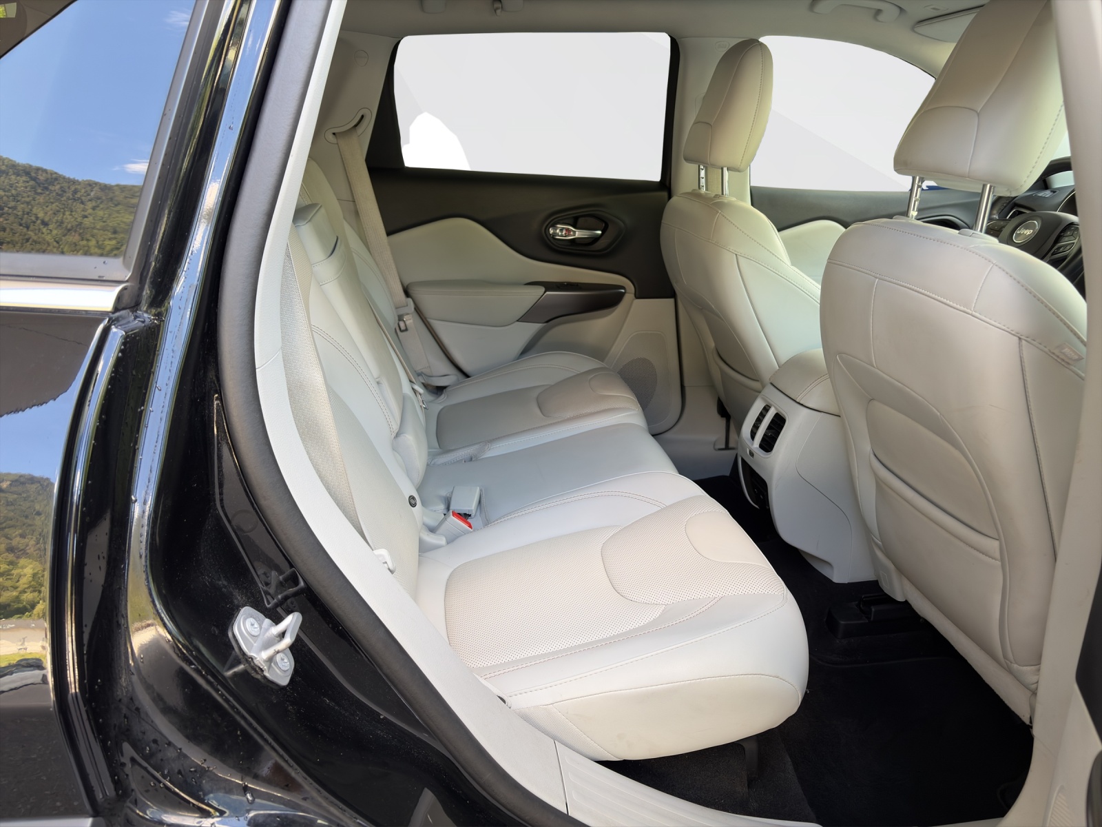 JEEP Cherokee 2.2 D 195 Limited 2 AWD-image-19