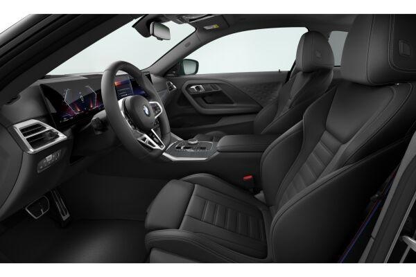 BMW 230i Coupé-image-2