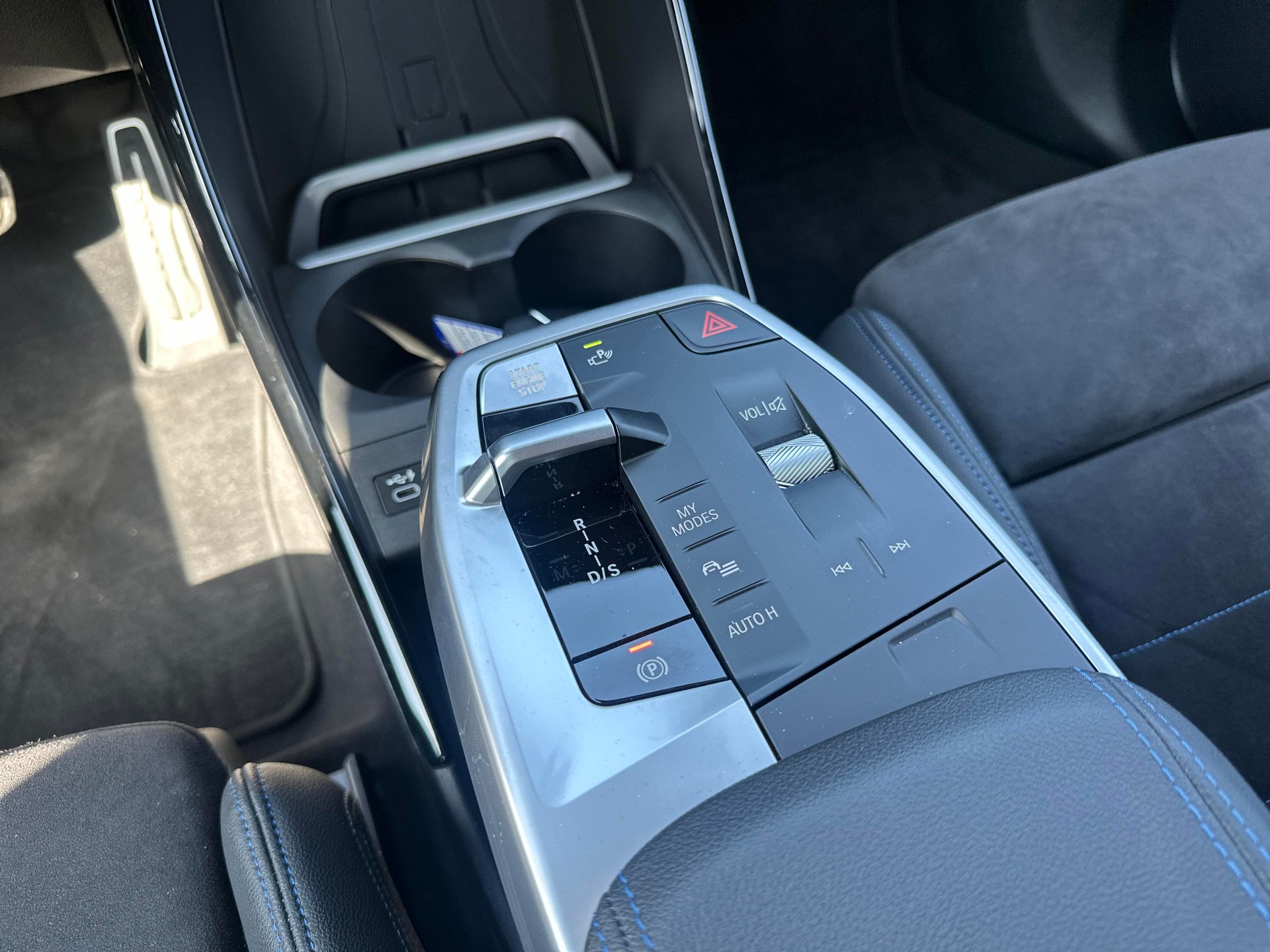 BMW 223i xDrive M Sport-image-11
