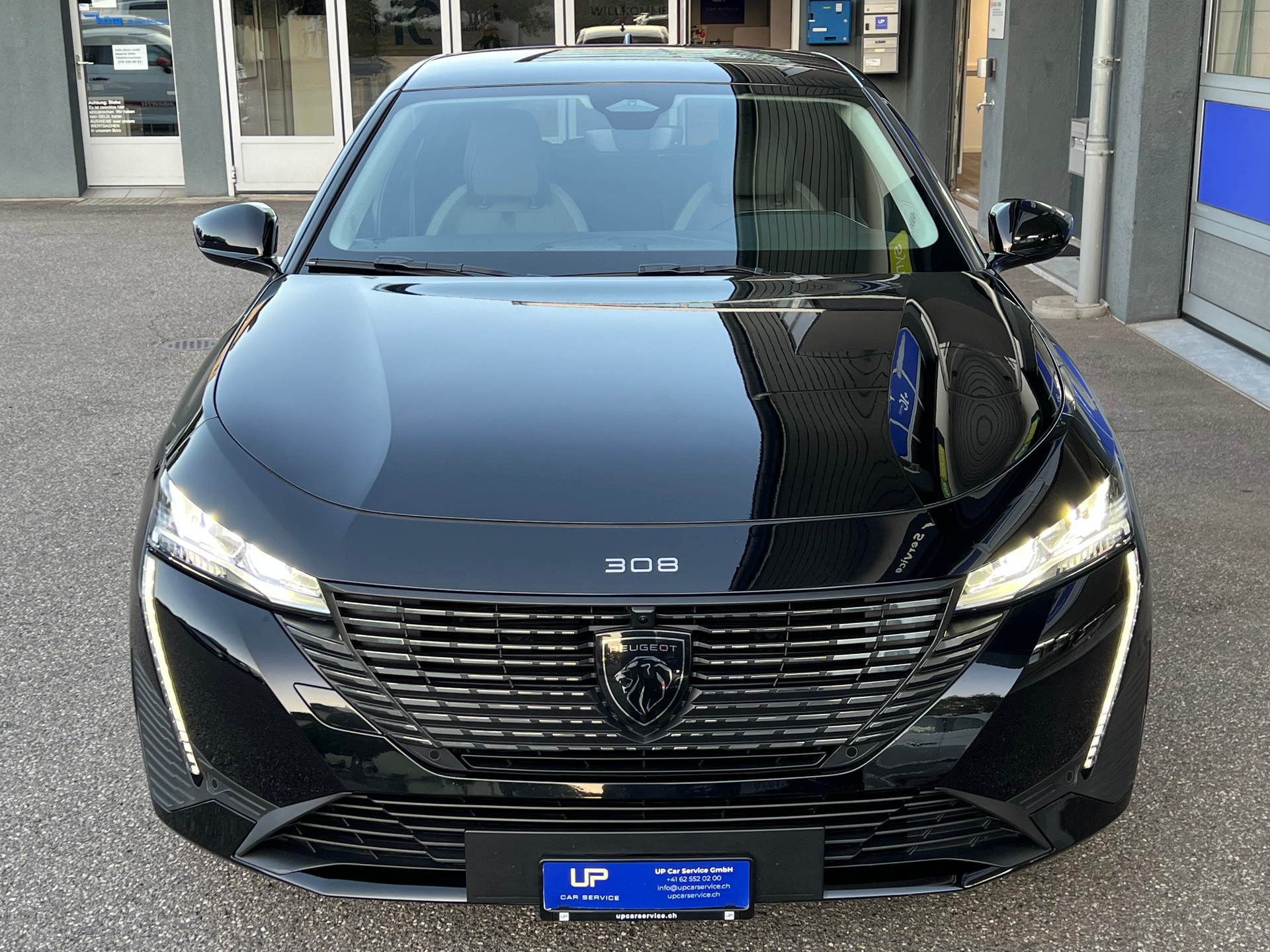 PEUGEOT 308 1.2 PureTech Allure Pack-image-0