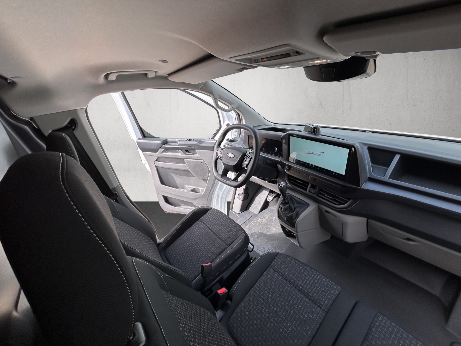 FORD Transit Custom Van 280 L1 2.0 EcoBlue 136 Trend-image-14