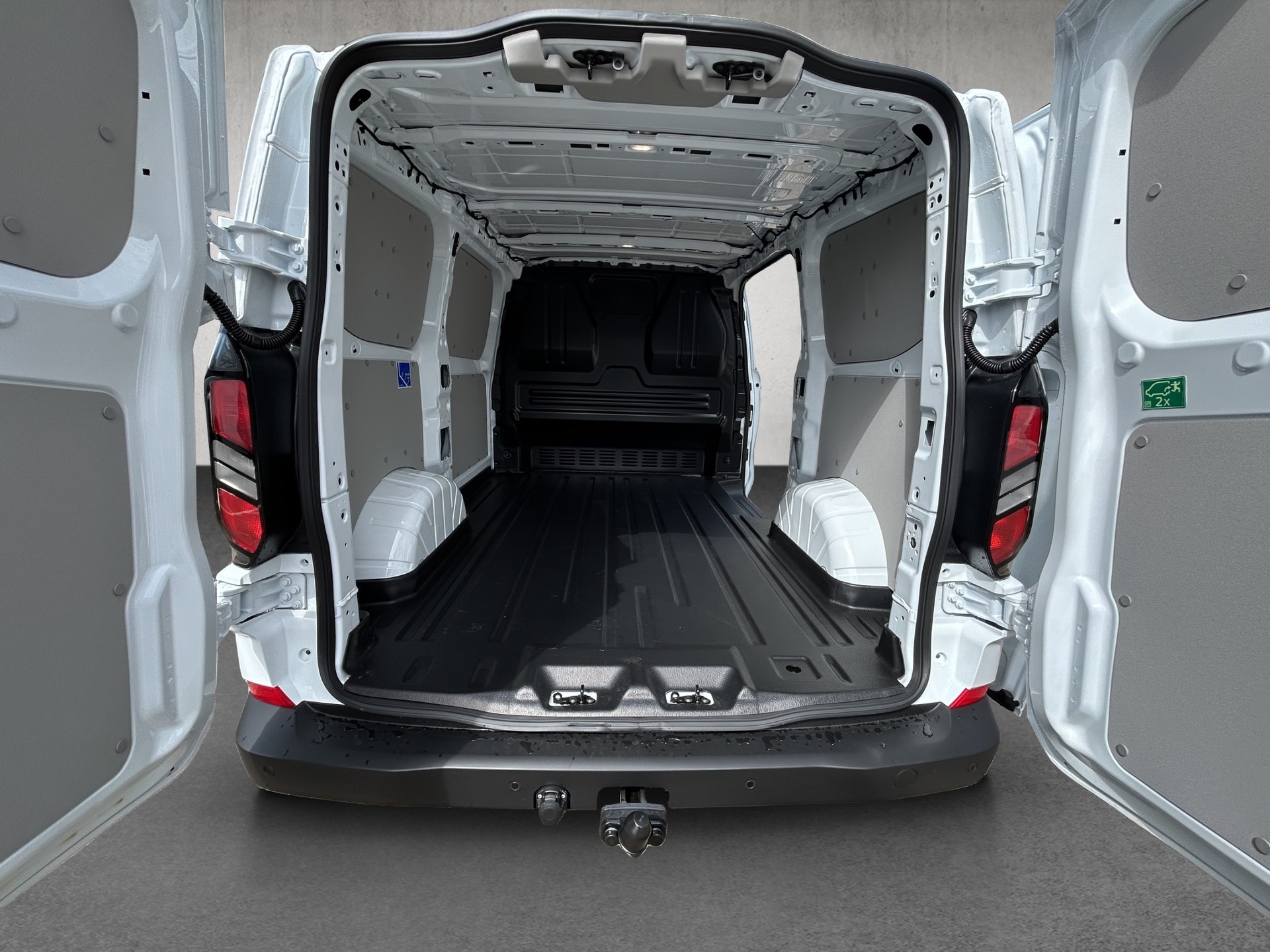 FORD Transit Custom Van 280 L1 2.0 EcoBlue 136 Trend-image-20