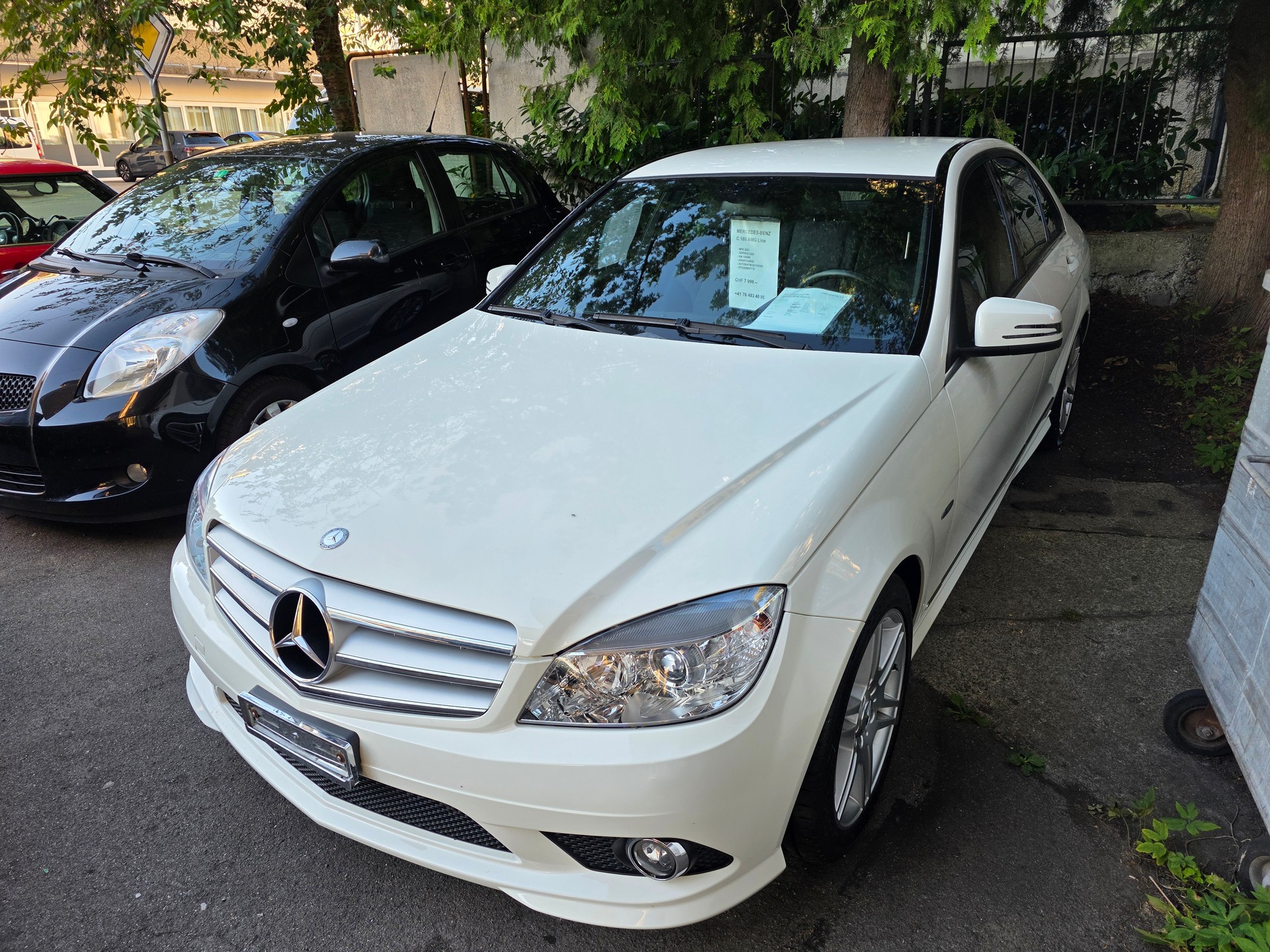 MERCEDES-BENZ C 180 Kompressor BlueEff. White Star Aut.-showroom-element-1