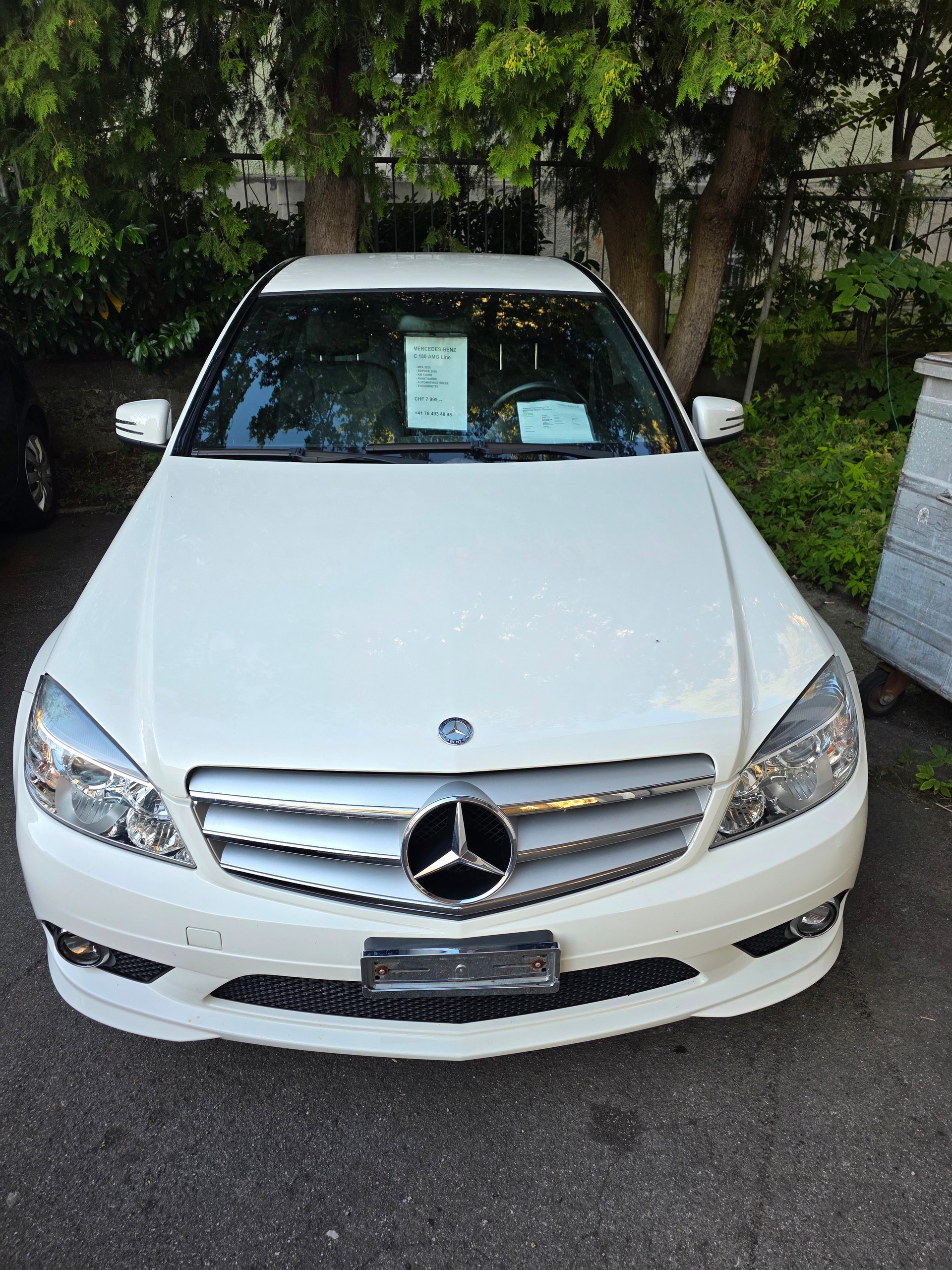 MERCEDES-BENZ C 180 Kompressor BlueEff. White Star Aut.-showroom-element-2