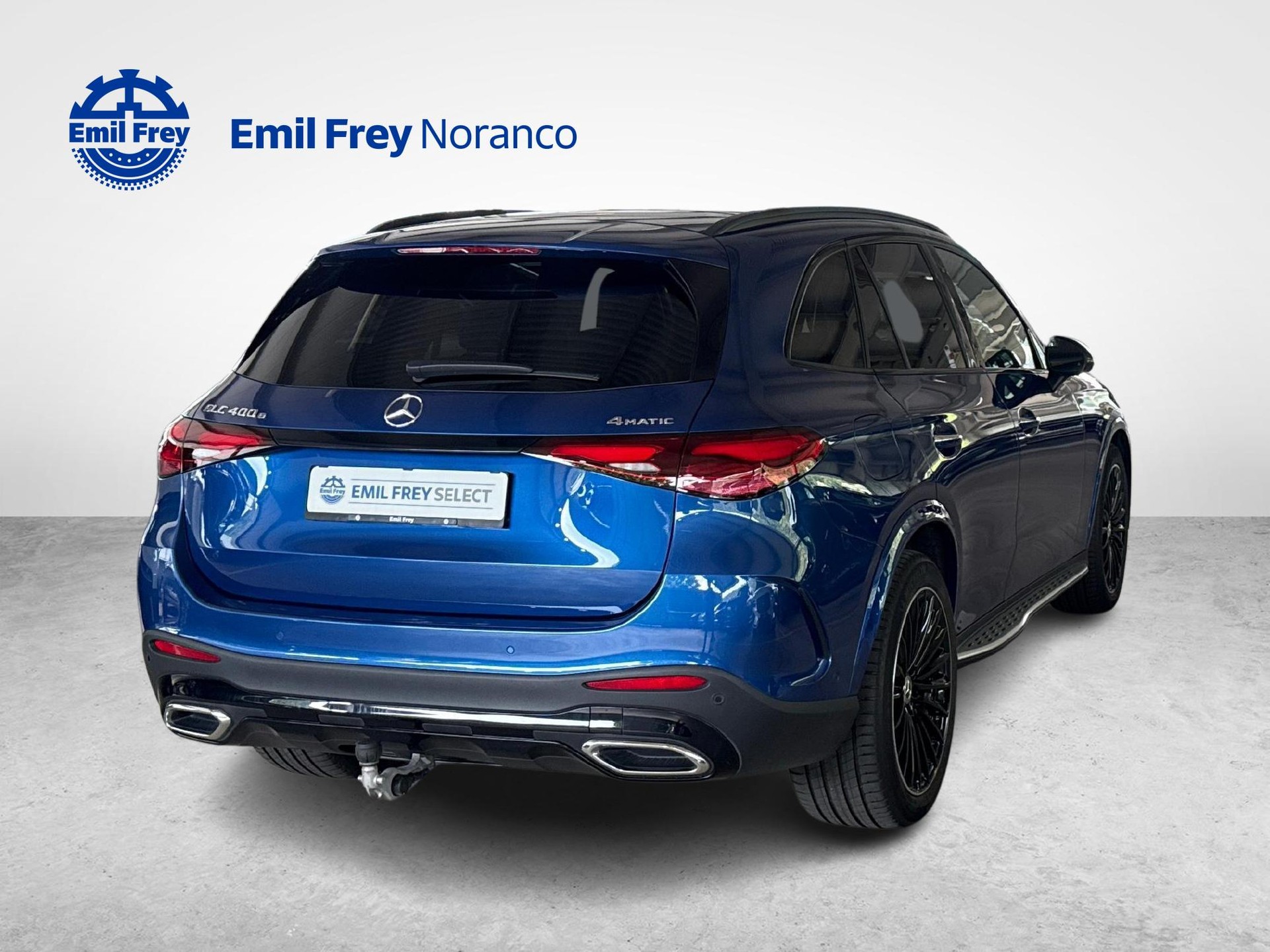MERCEDES-BENZ GLC 400 e AMG Line 4matic - Gancio traino elettrico incluso-image-4