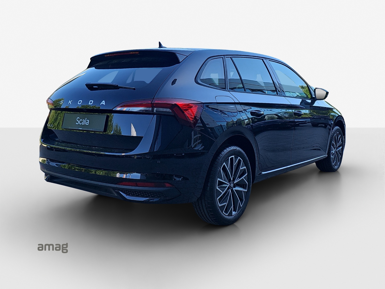 SKODA Scala 1.5 TSI Dynamic DSG-image-4