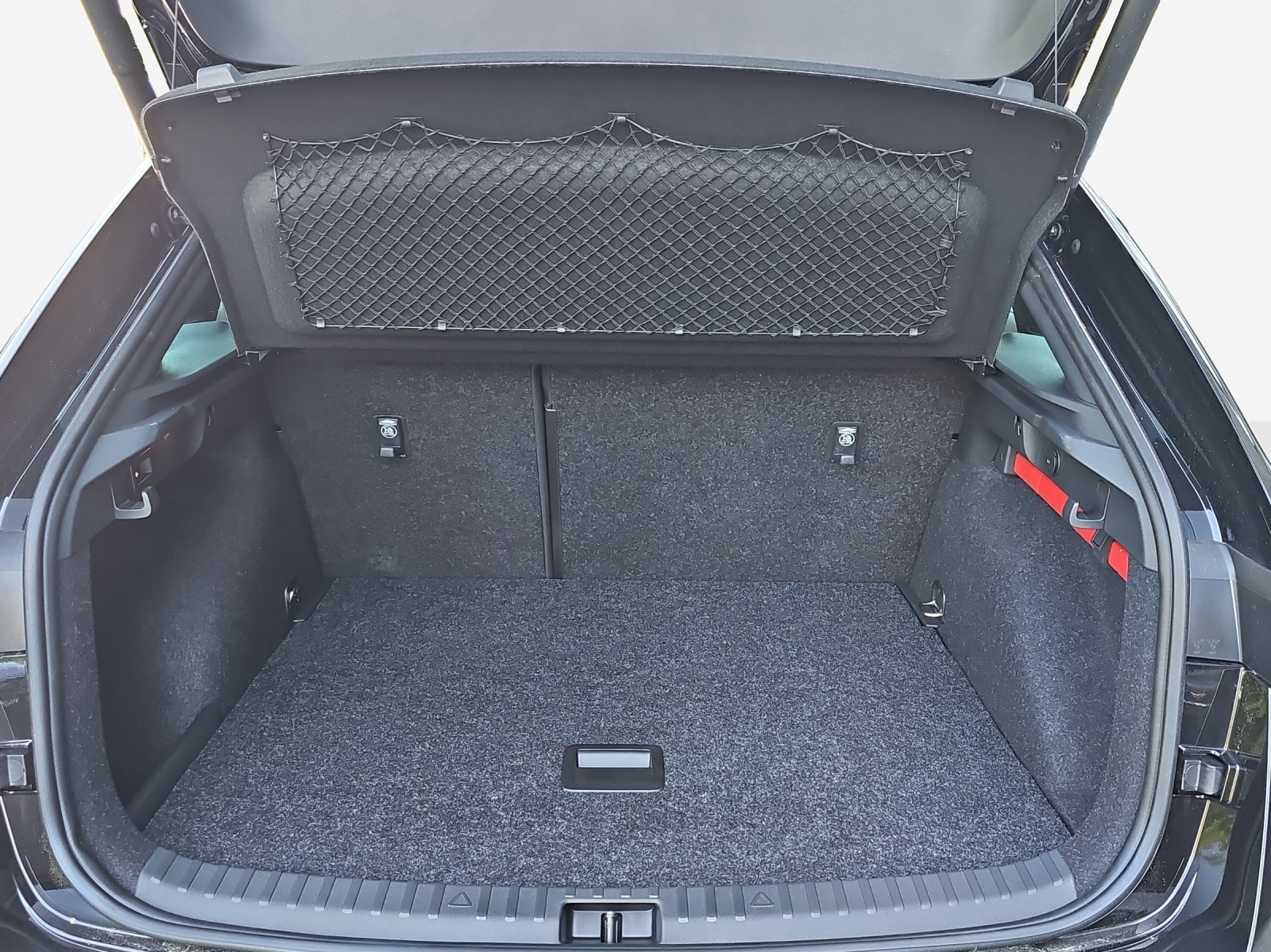 SKODA Scala 1.5 TSI Dynamic DSG-image-12