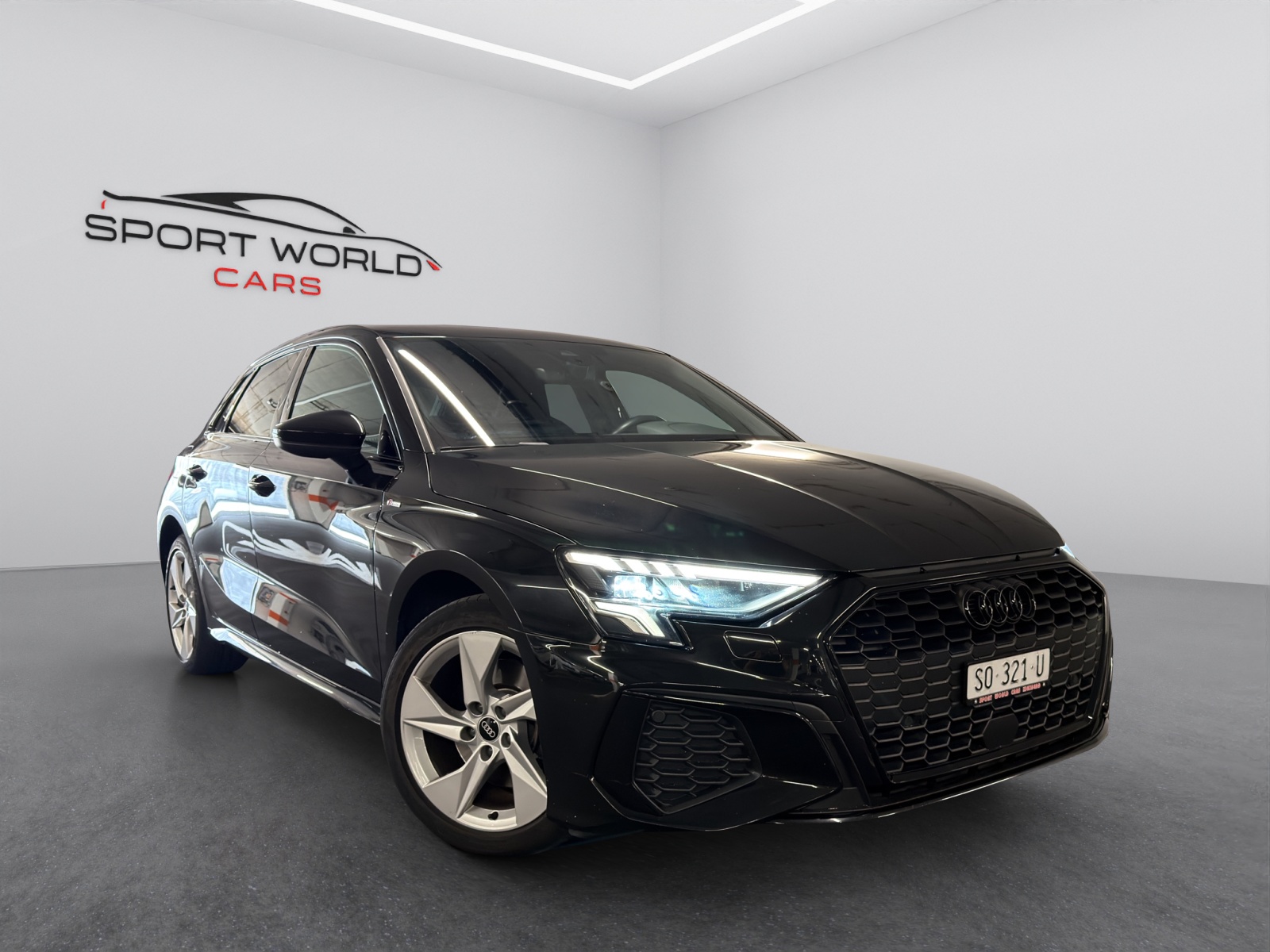 AUDI A3 Sportback 40 TFSI e S line S-tronic-image-9