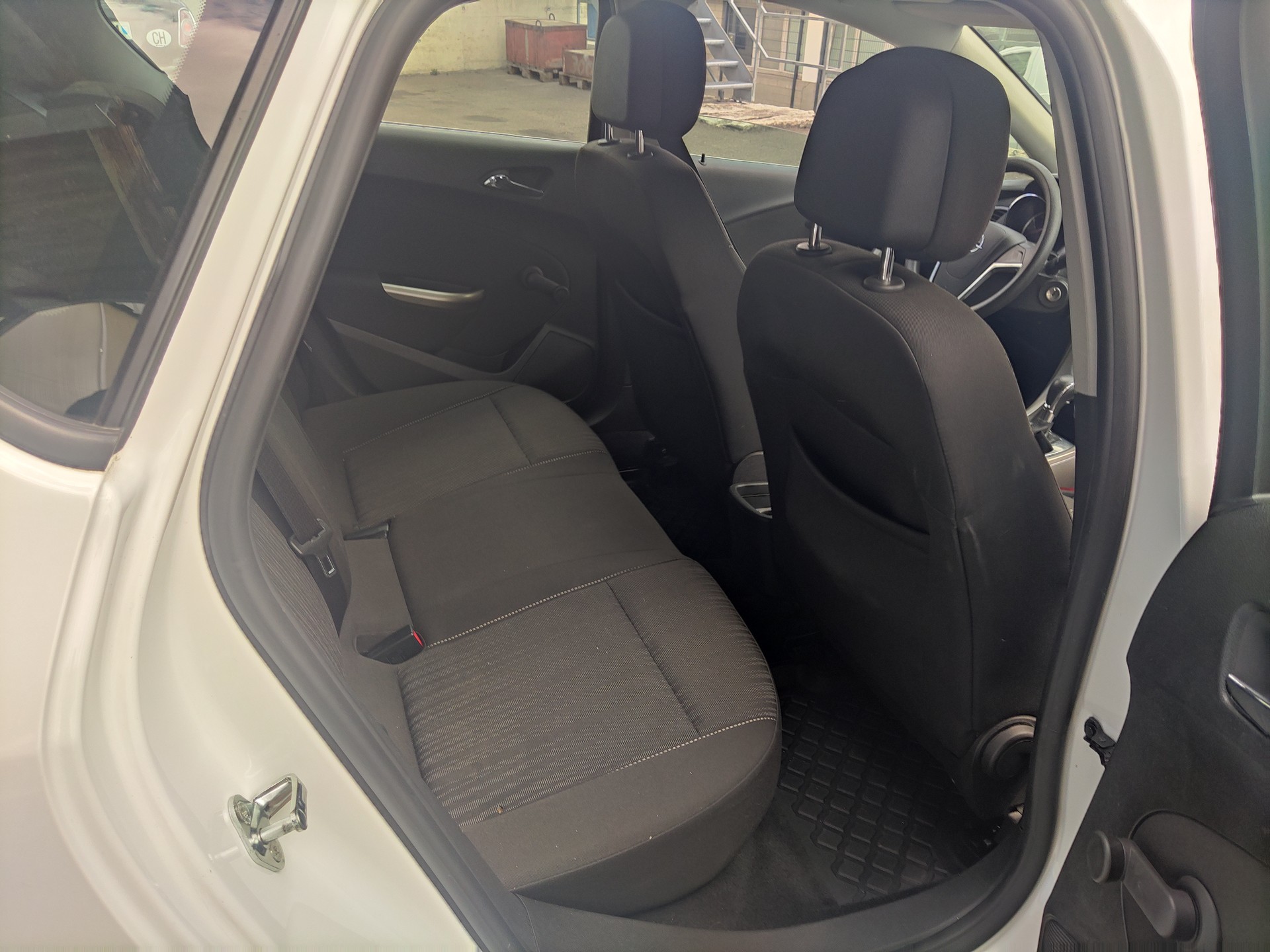 OPEL Astra 1.6i 16V Automatic-image-5