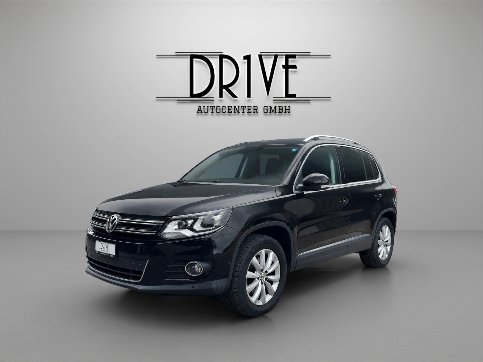 VW Tiguan 2.0 TDI BlueMotion Sport&Style 4Motion DSG-image-0