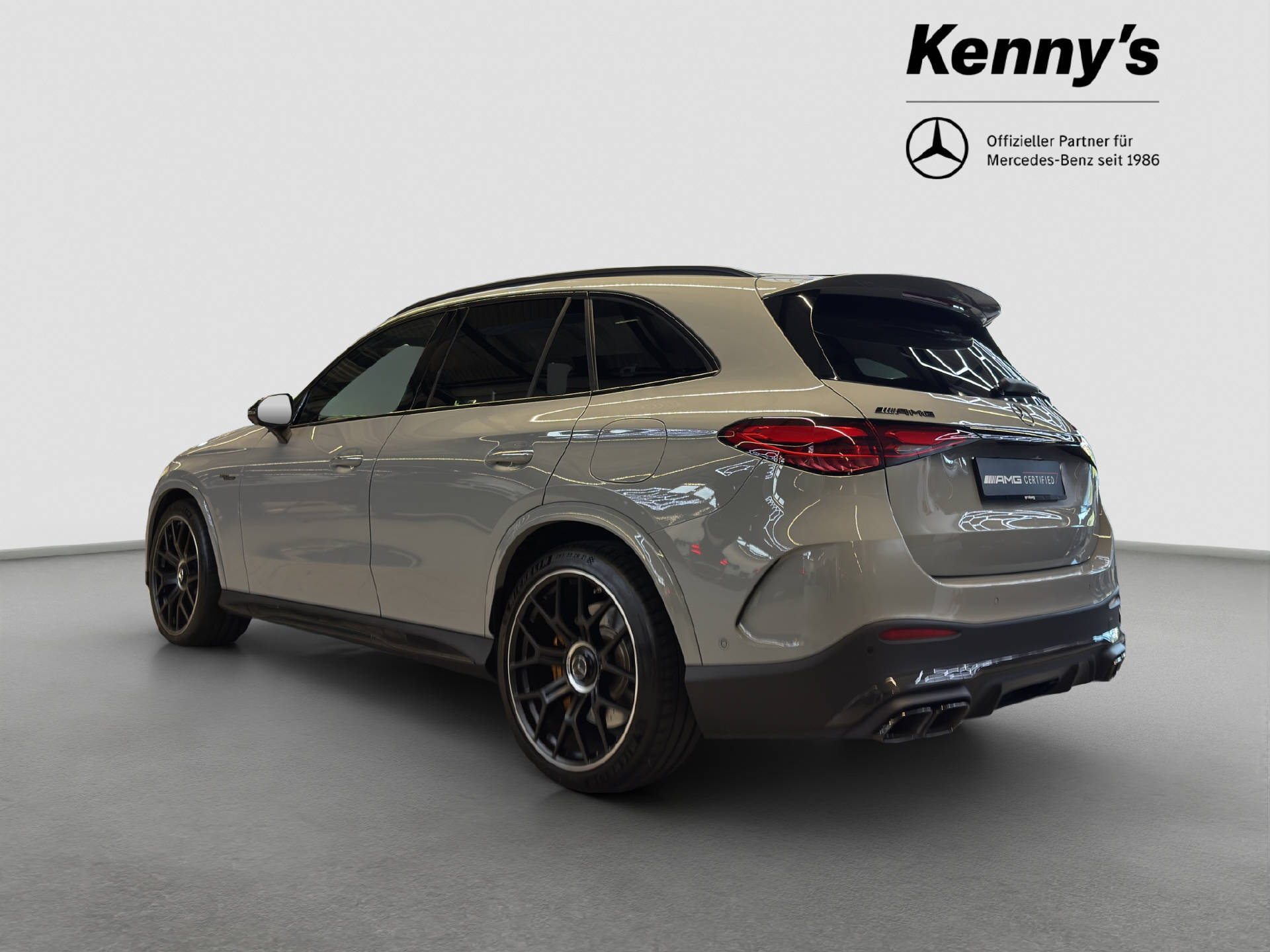 MERCEDES-BENZ GLC 63 AMG S E Performance-image-3