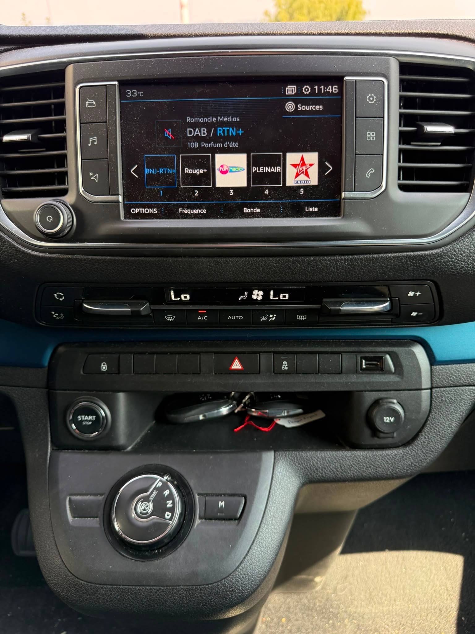 PEUGEOT Traveller 2.0 BlueHDi Active Standard EAT / 8 Plätze-image-7