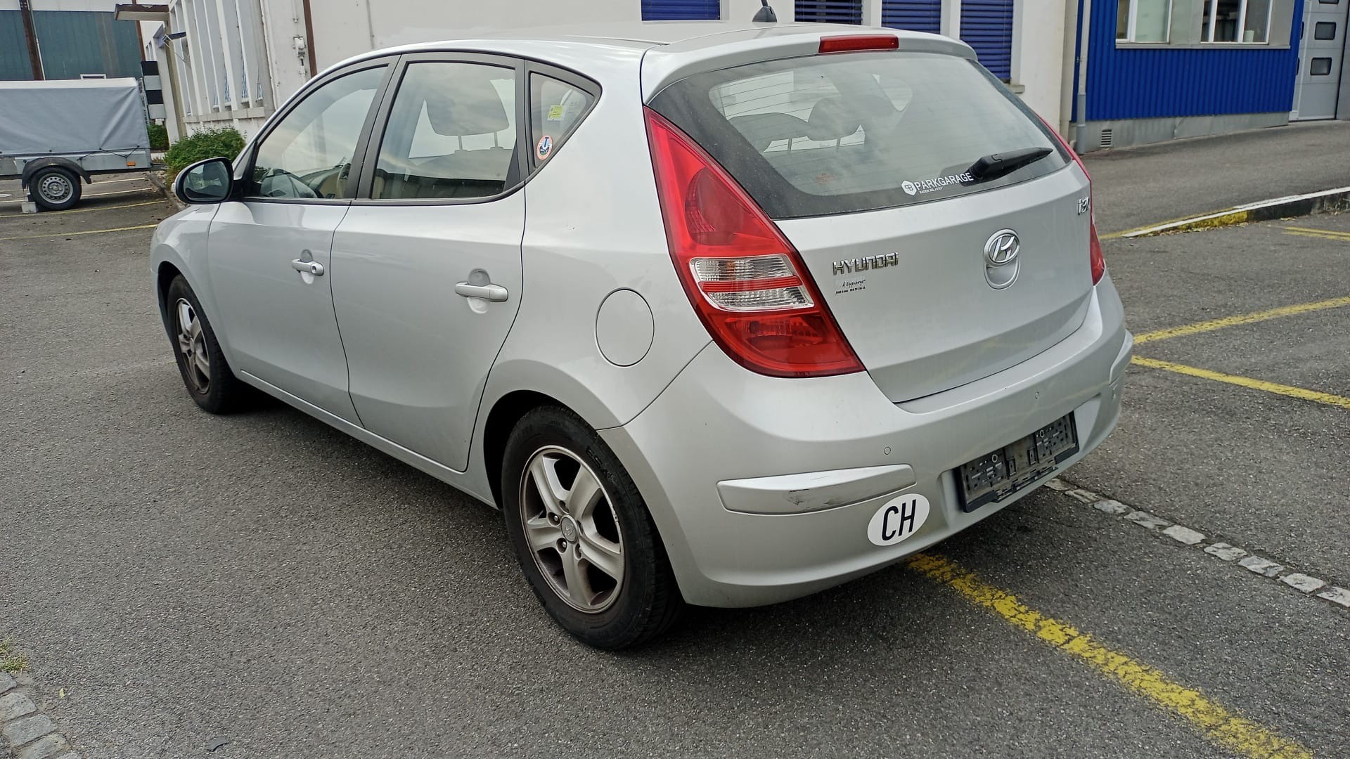 HYUNDAI i30 1.6 Swiss Plus Edition Automatic-image-3