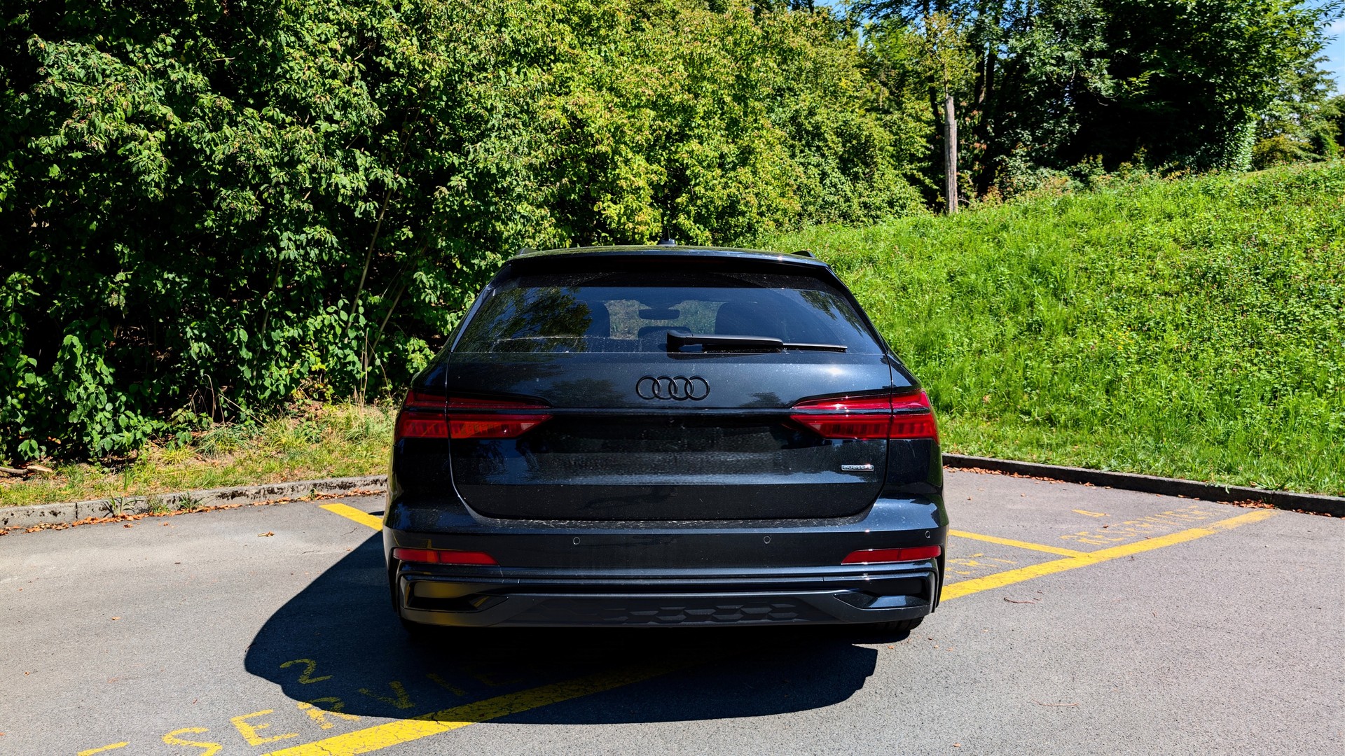 AUDI 2.0 50 TFSI e S Line quattro S-Tronic-image-1