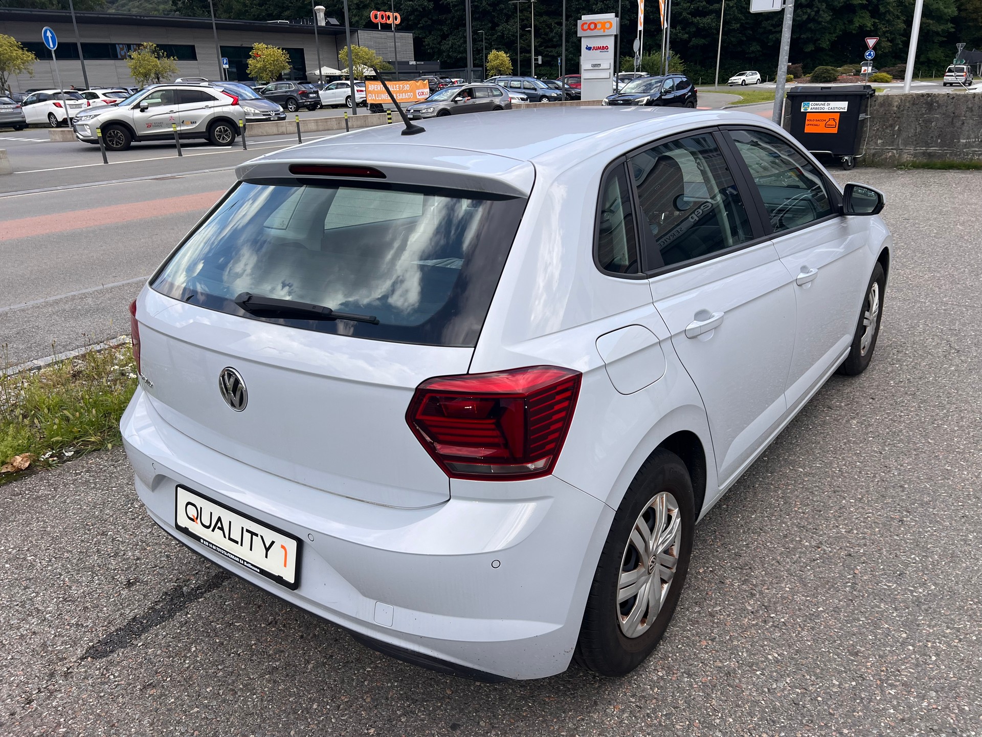 VW Polo 1.0 BMT Trendline-image-6