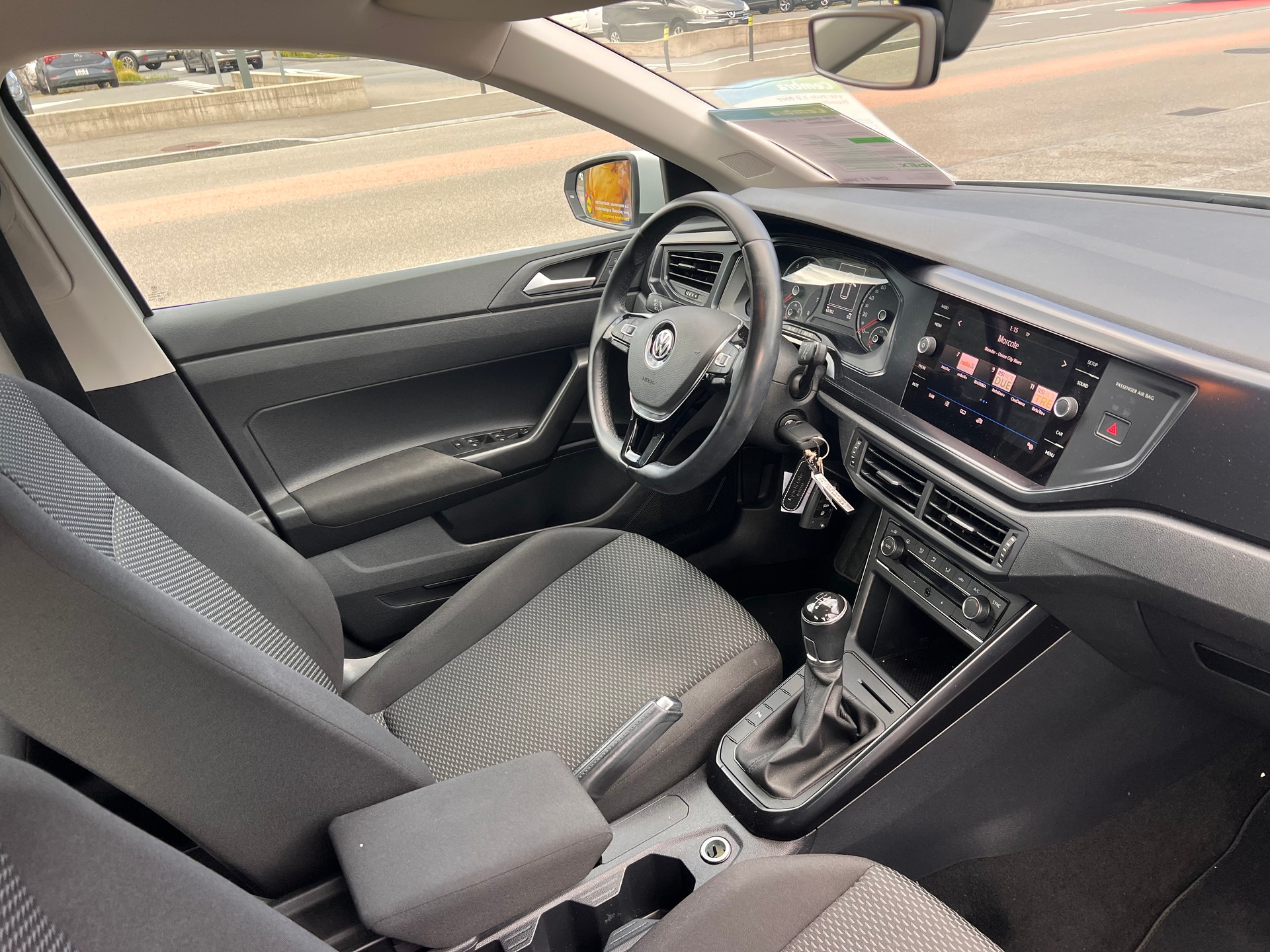 VW Polo 1.0 BMT Trendline-image-7