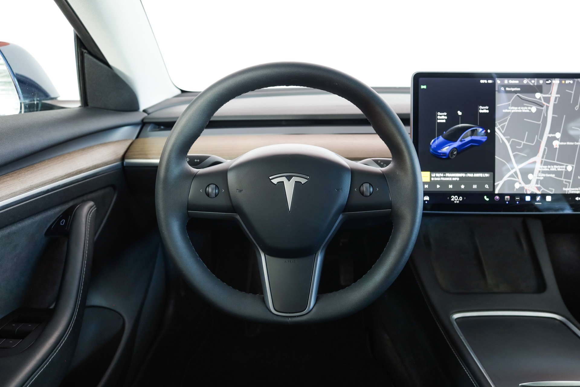 TESLA Model 3 Long Range Dual Motor AWD-image-10