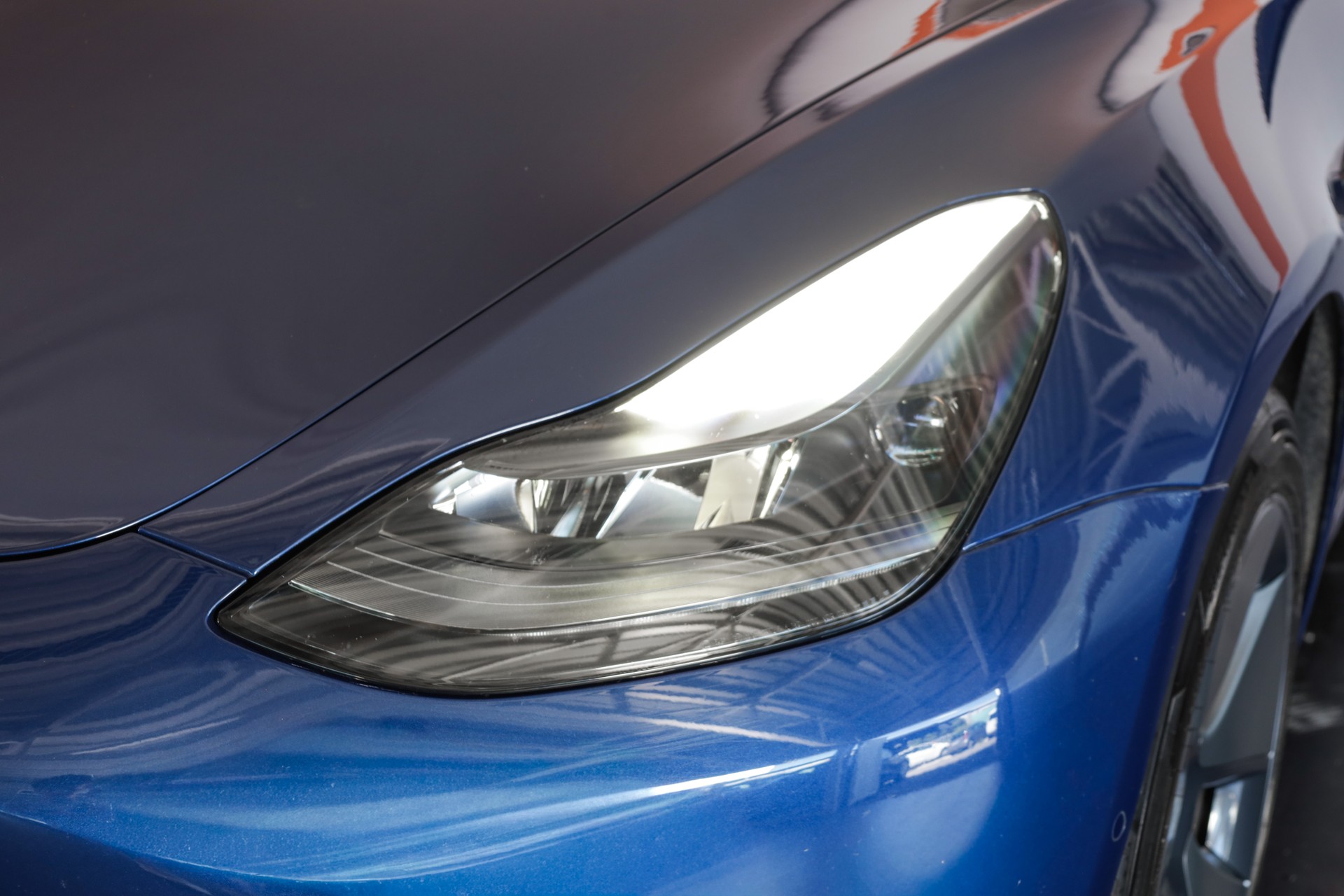 TESLA Model 3 Long Range Dual Motor AWD-image-6