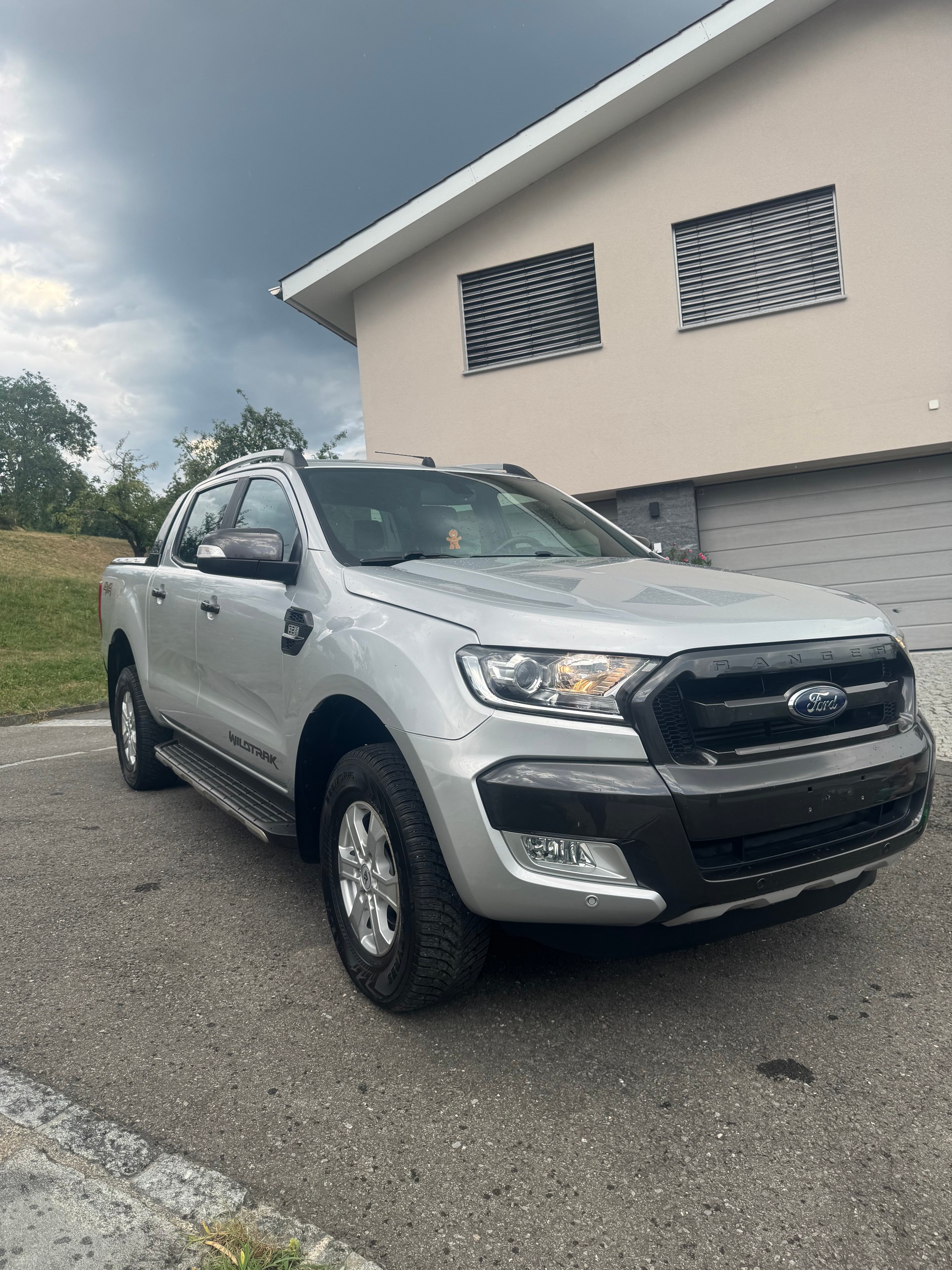 FORD 3.2 TDCi 4x4 Wildtrak-image-2