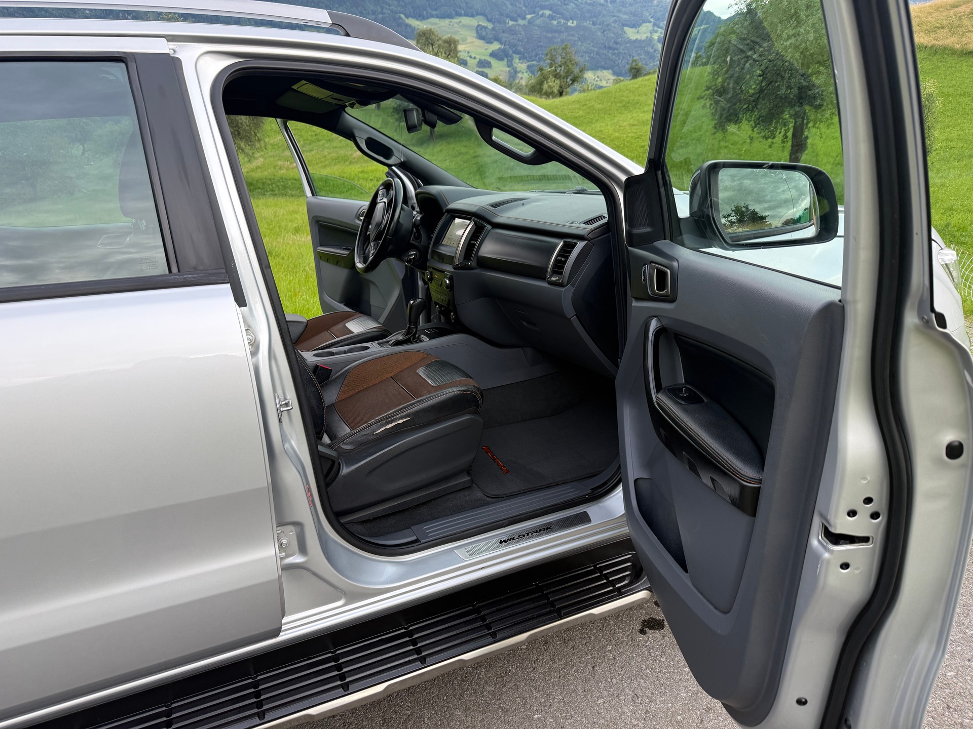 FORD 3.2 TDCi 4x4 Wildtrak-image-12