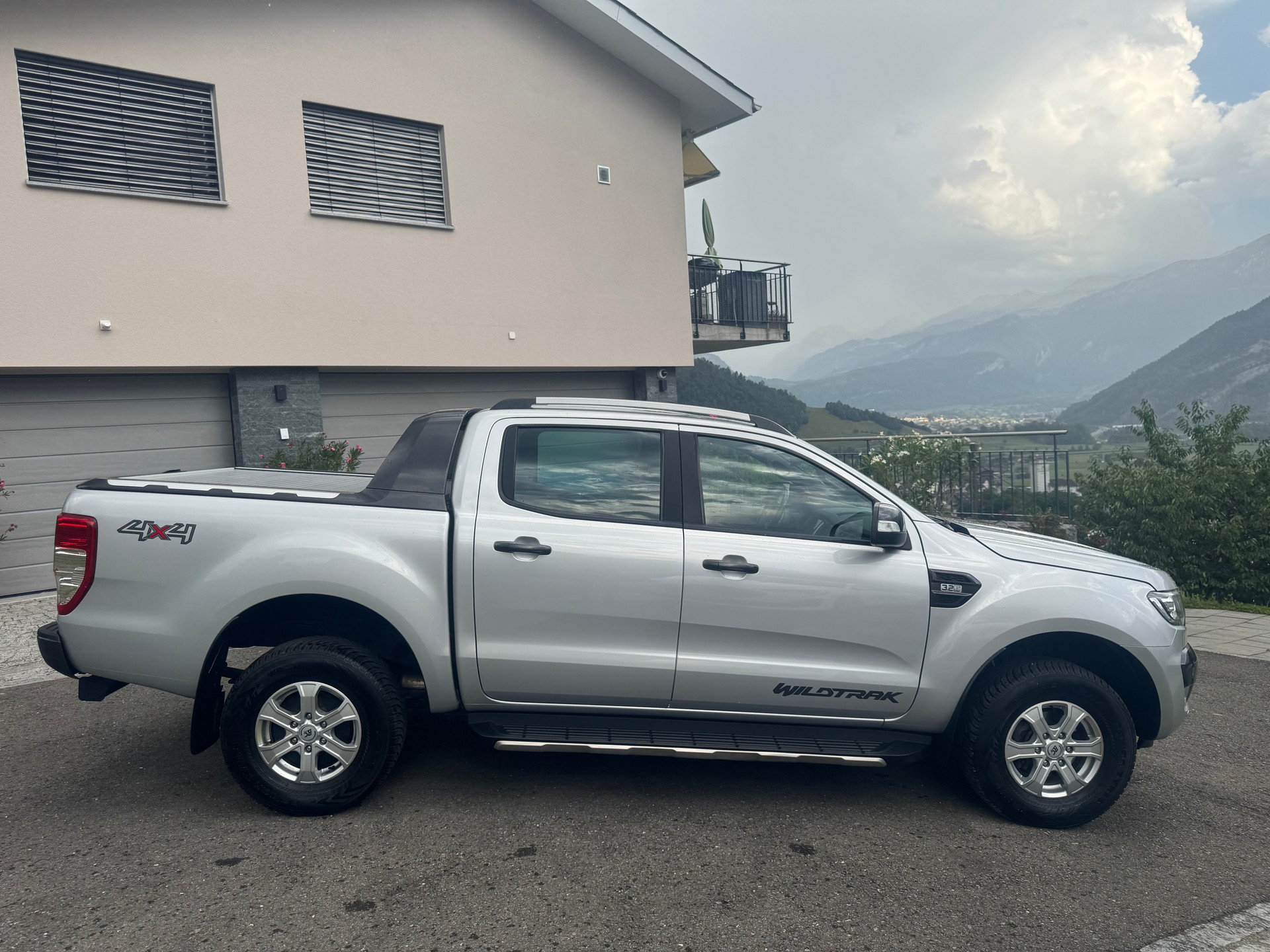 FORD 3.2 TDCi 4x4 Wildtrak-image-6