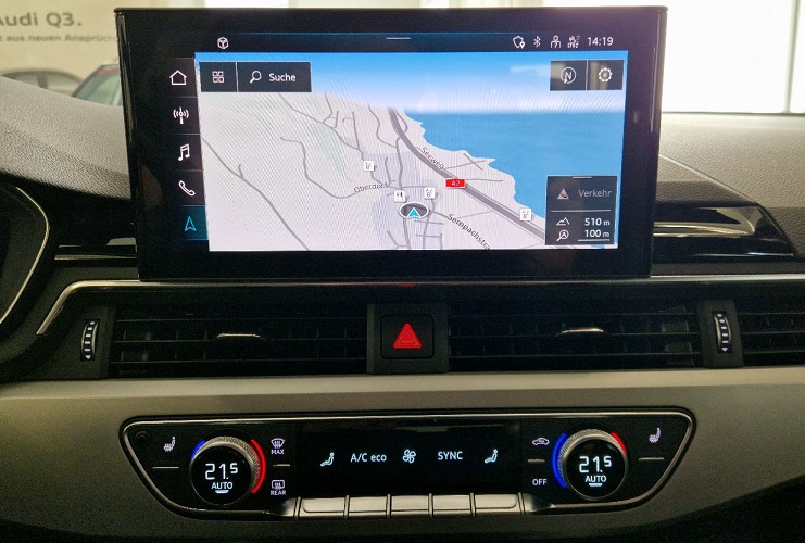 AUDI A4 Avant 40 TDI quattro S-tronic S-Line Attraction-image-9
