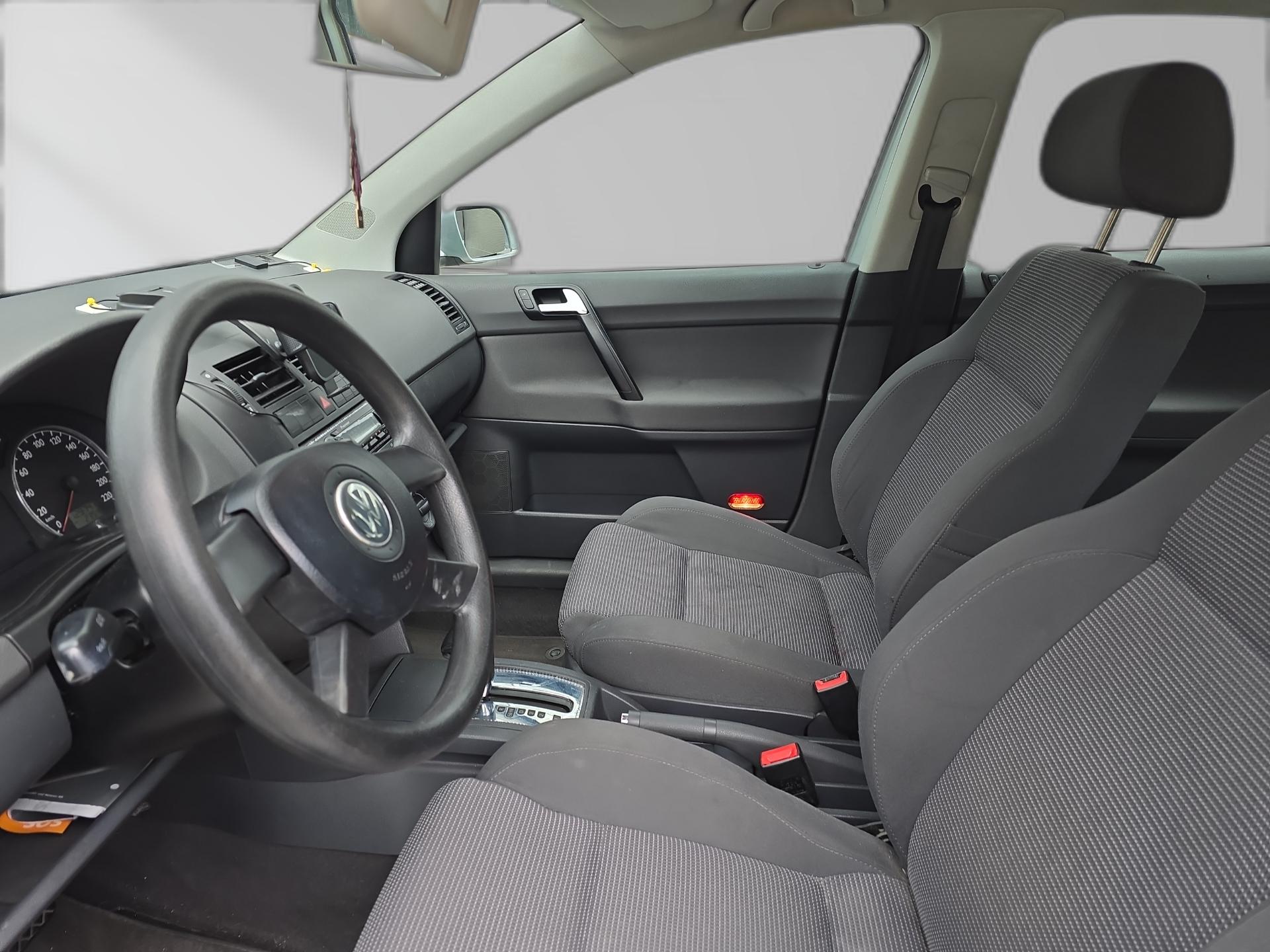 VW Polo 1.4 16V Highline-image-5