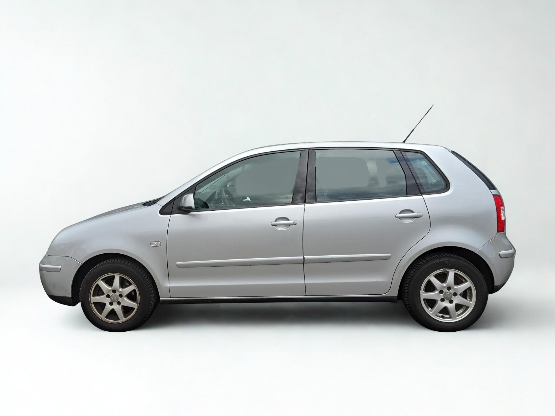 VW Polo 1.4 16V Highline-image-1