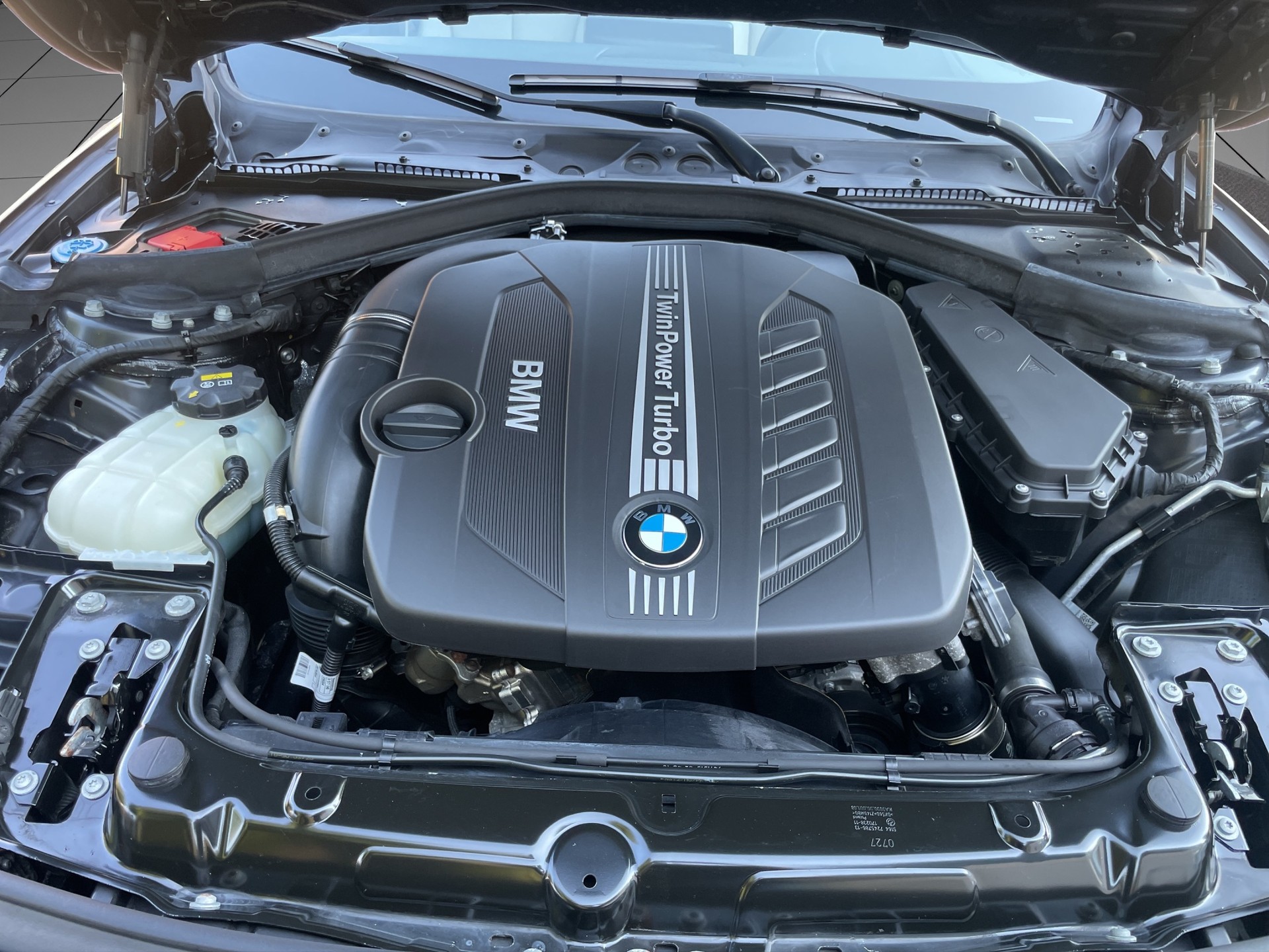 BMW 330d xDrive Touring M Sport Line Steptronic-image-18