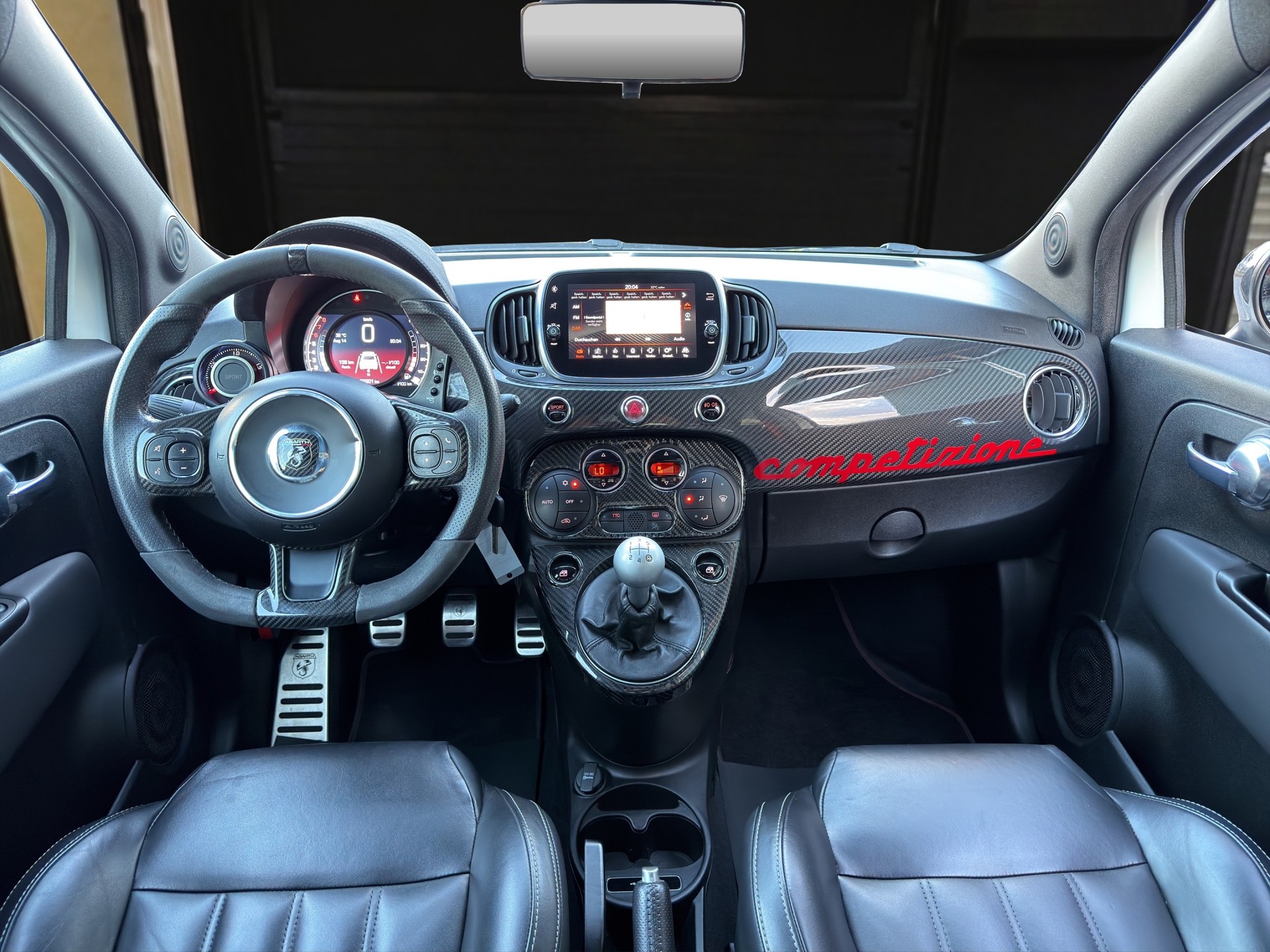 FIAT 595 1.4 16V Turbo Abarth Competizione Anniversario-image-10