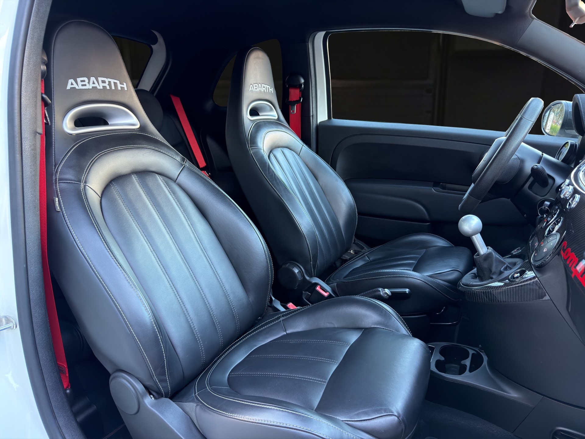 FIAT 595 1.4 16V Turbo Abarth Competizione Anniversario-image-9